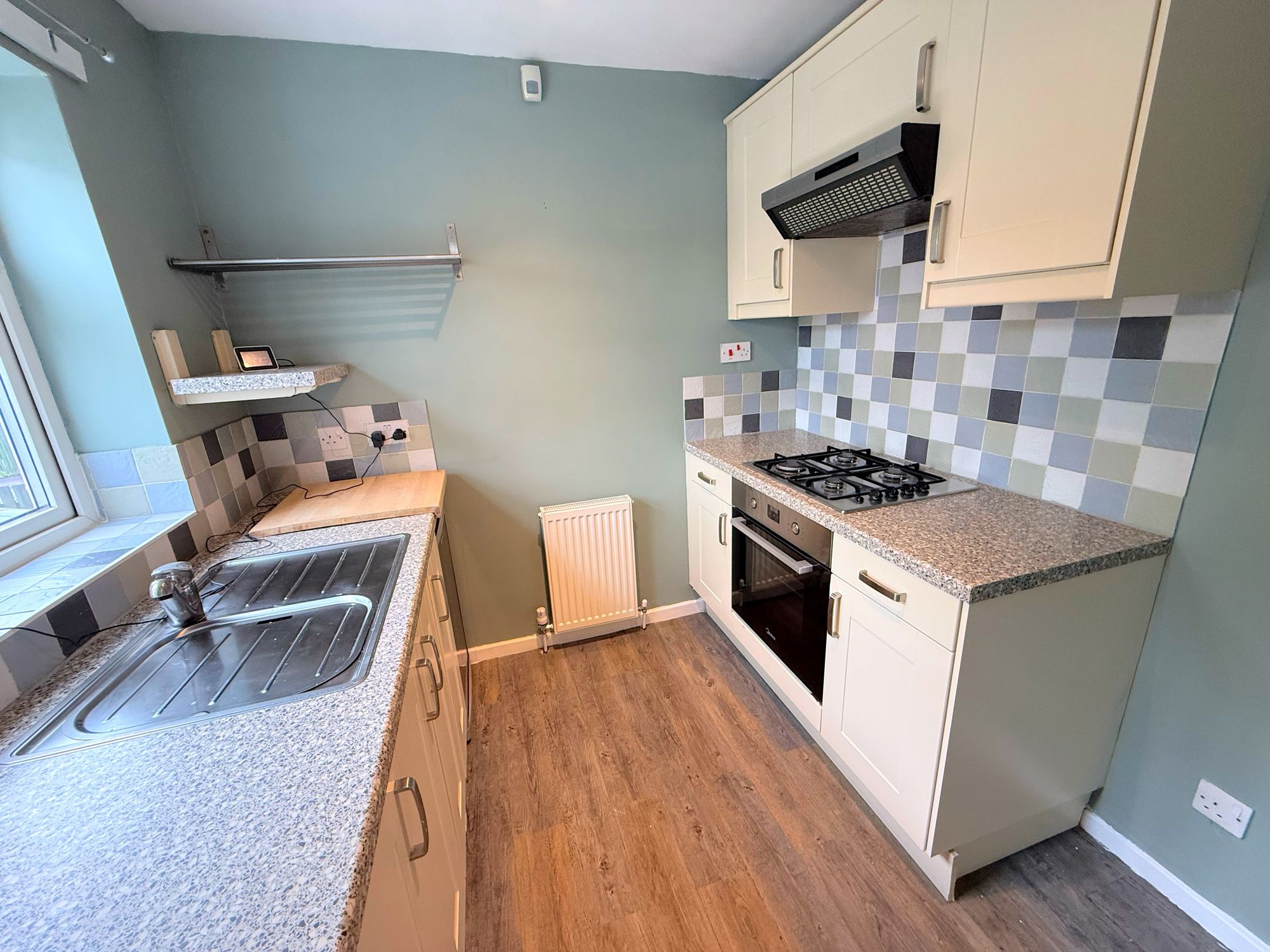 2 bed terraced house for sale in Heathmoor Close, Halifax  - Property Image 9