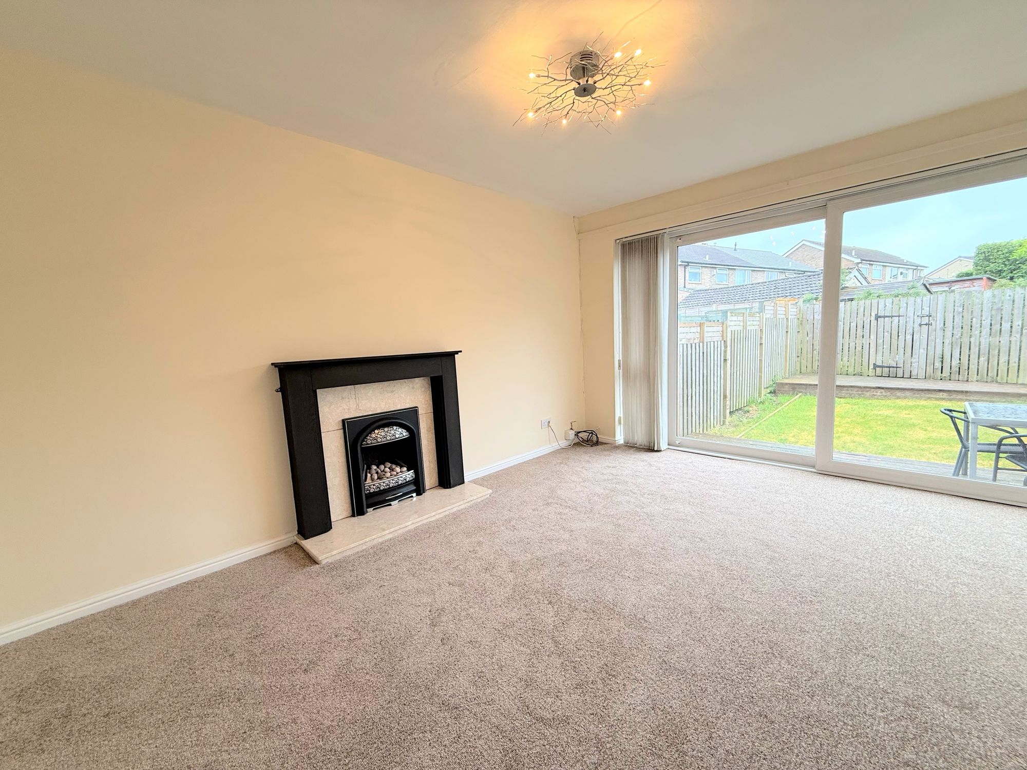 2 bed terraced house for sale in Heathmoor Close, Halifax 11