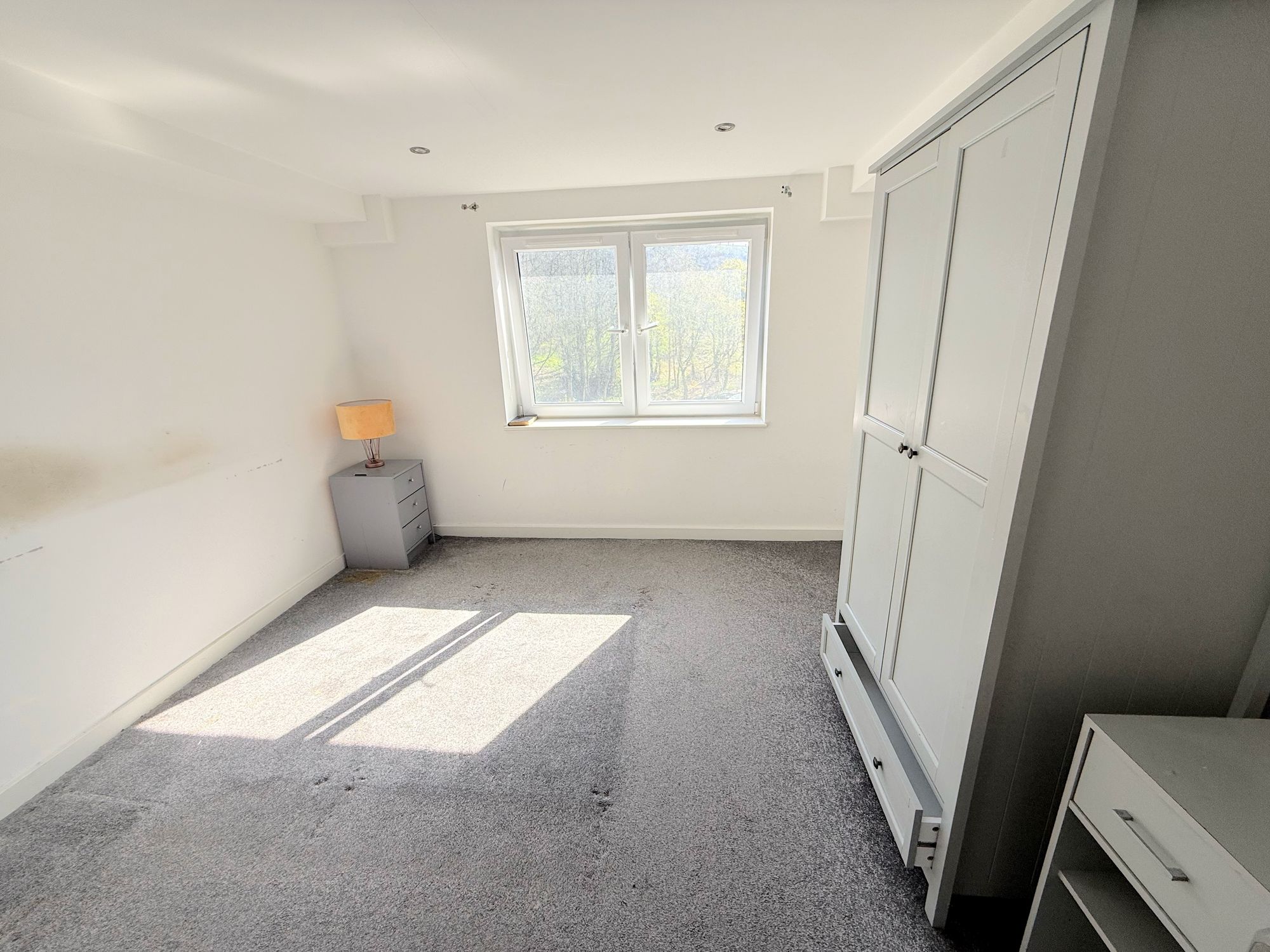 2 bed flat for sale in Wheatley Court, Halifax  - Property Image 13