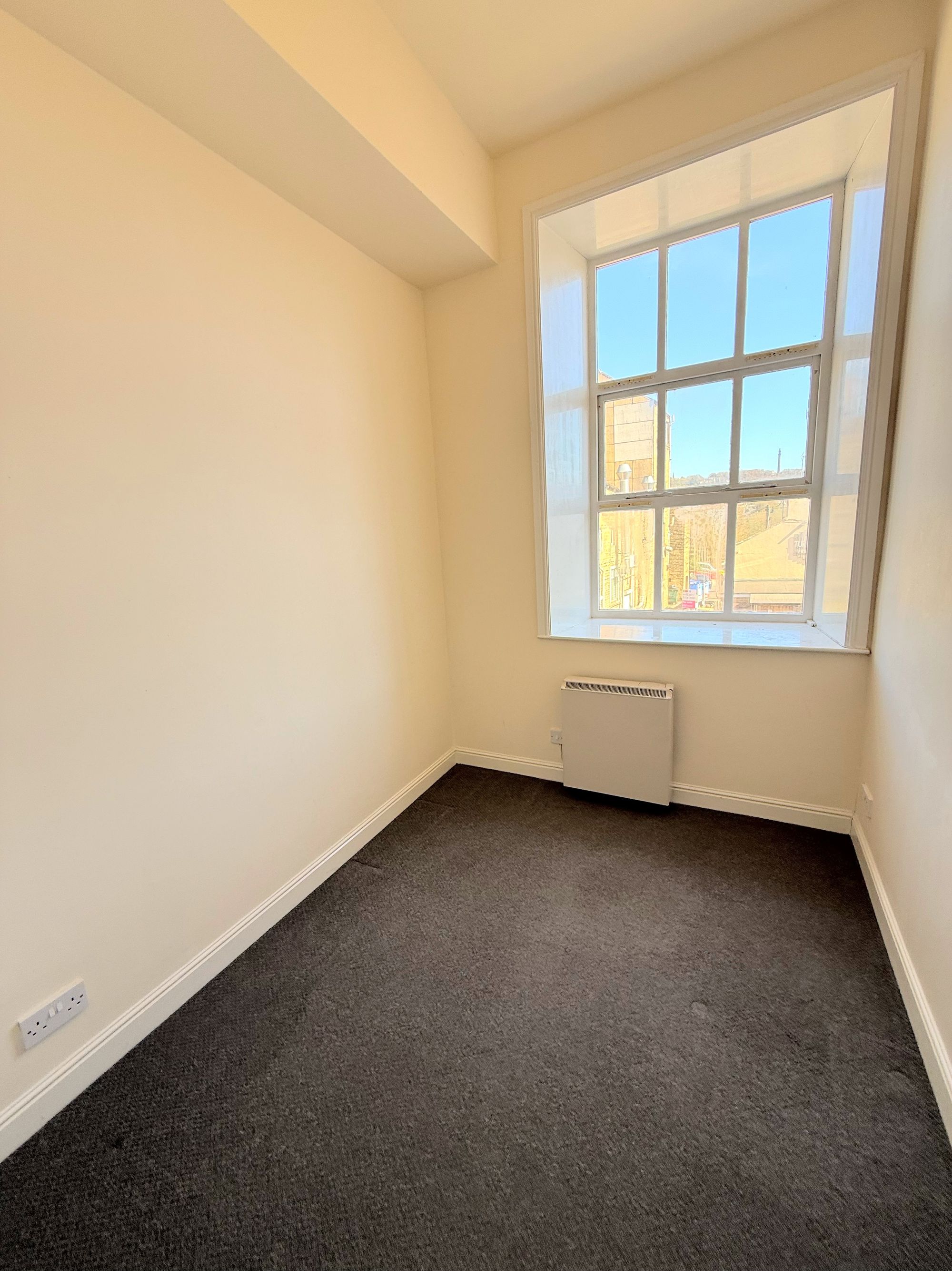 2 bed apartment for sale in Wharf Street, Sowerby Bridge  - Property Image 13