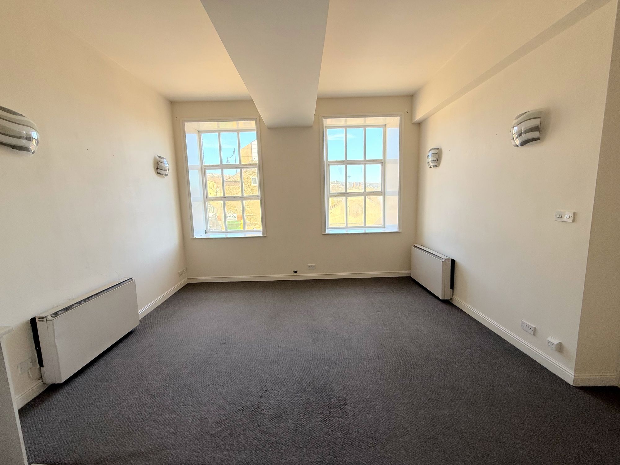 2 bed apartment for sale in Wharf Street, Sowerby Bridge  - Property Image 7