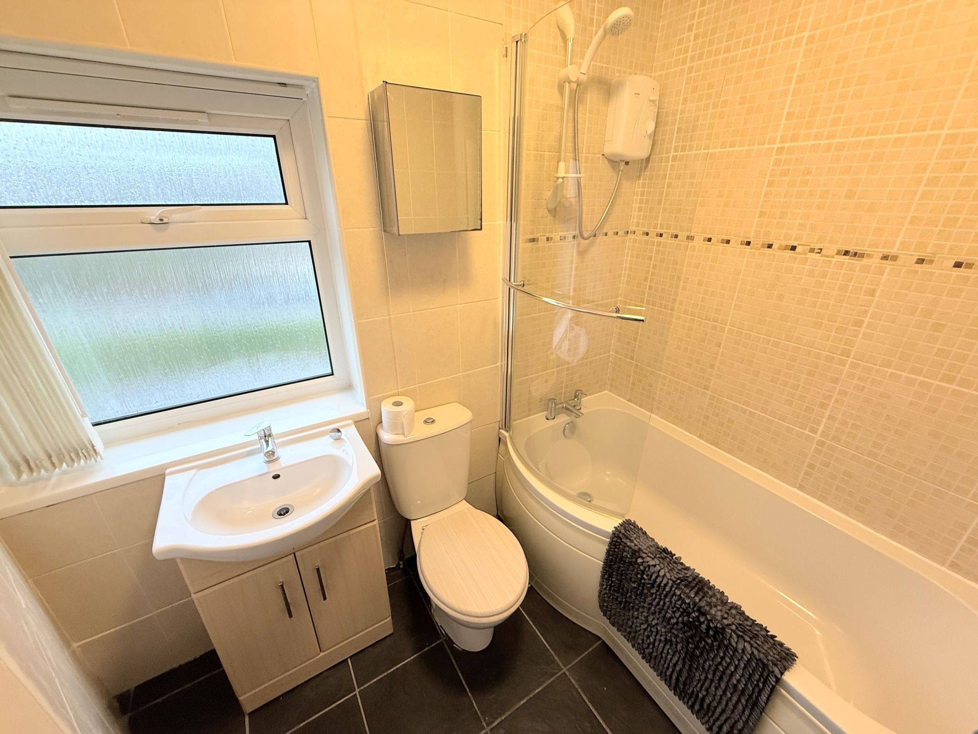 2 bed mid-terraced house for sale in Ovenden Way, Halifax  - Property Image 14