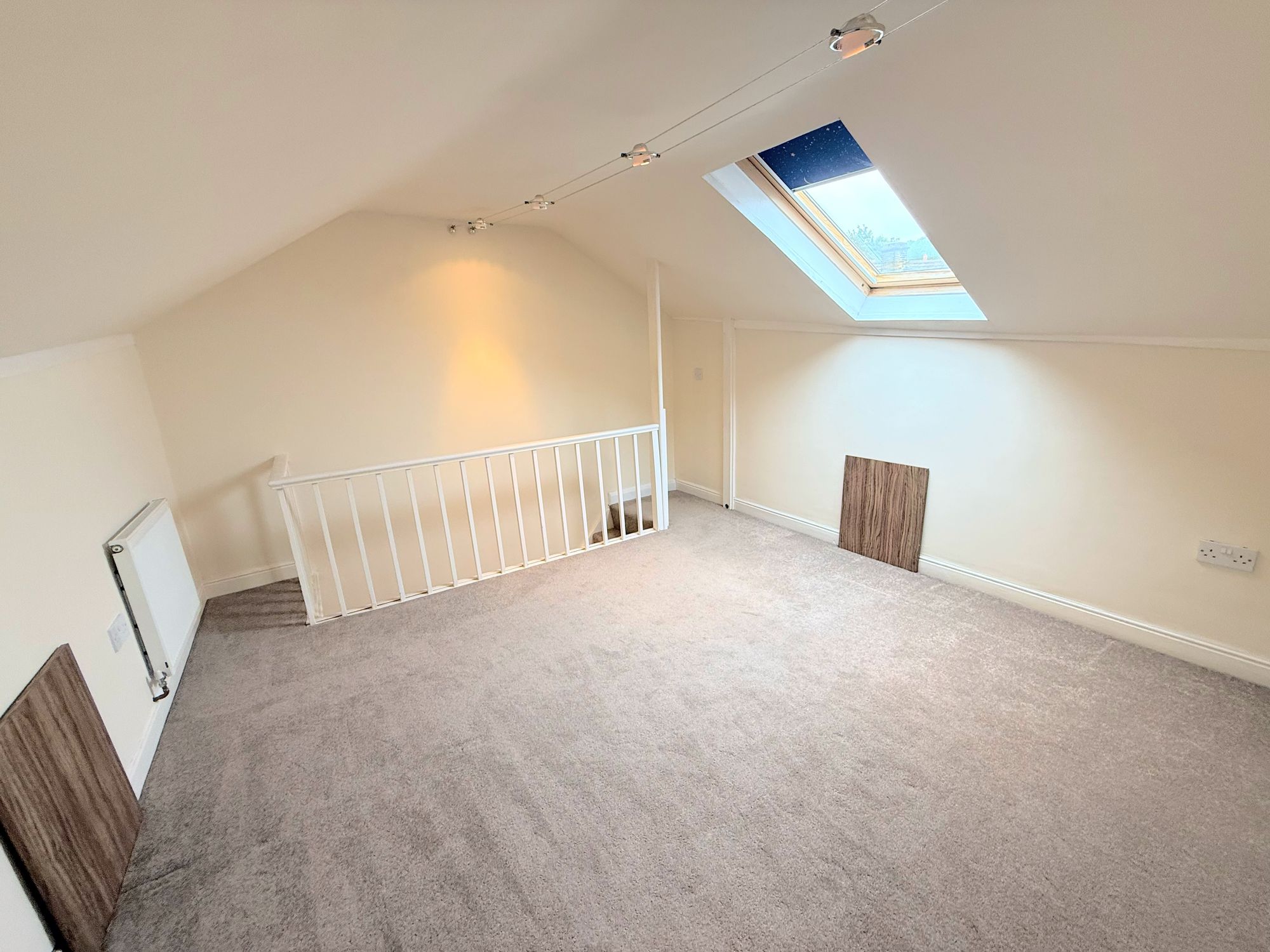 2 bed end of terrace house for sale in Derby Street, Sowerby Bridge 3
