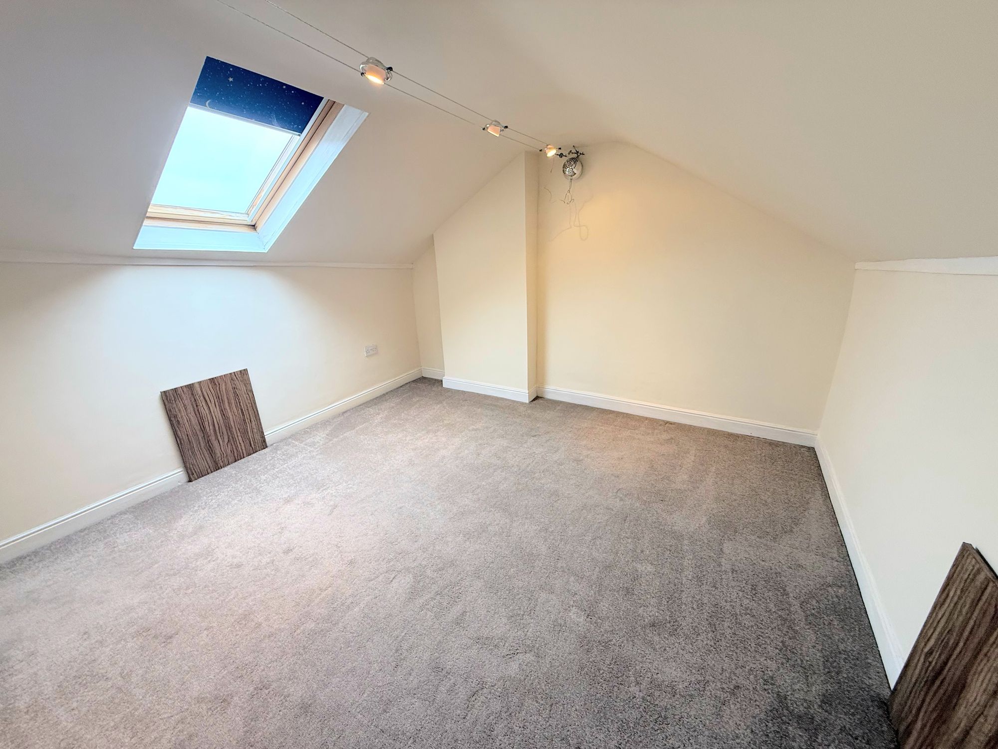2 bed end of terrace house for sale in Derby Street, Sowerby Bridge 18
