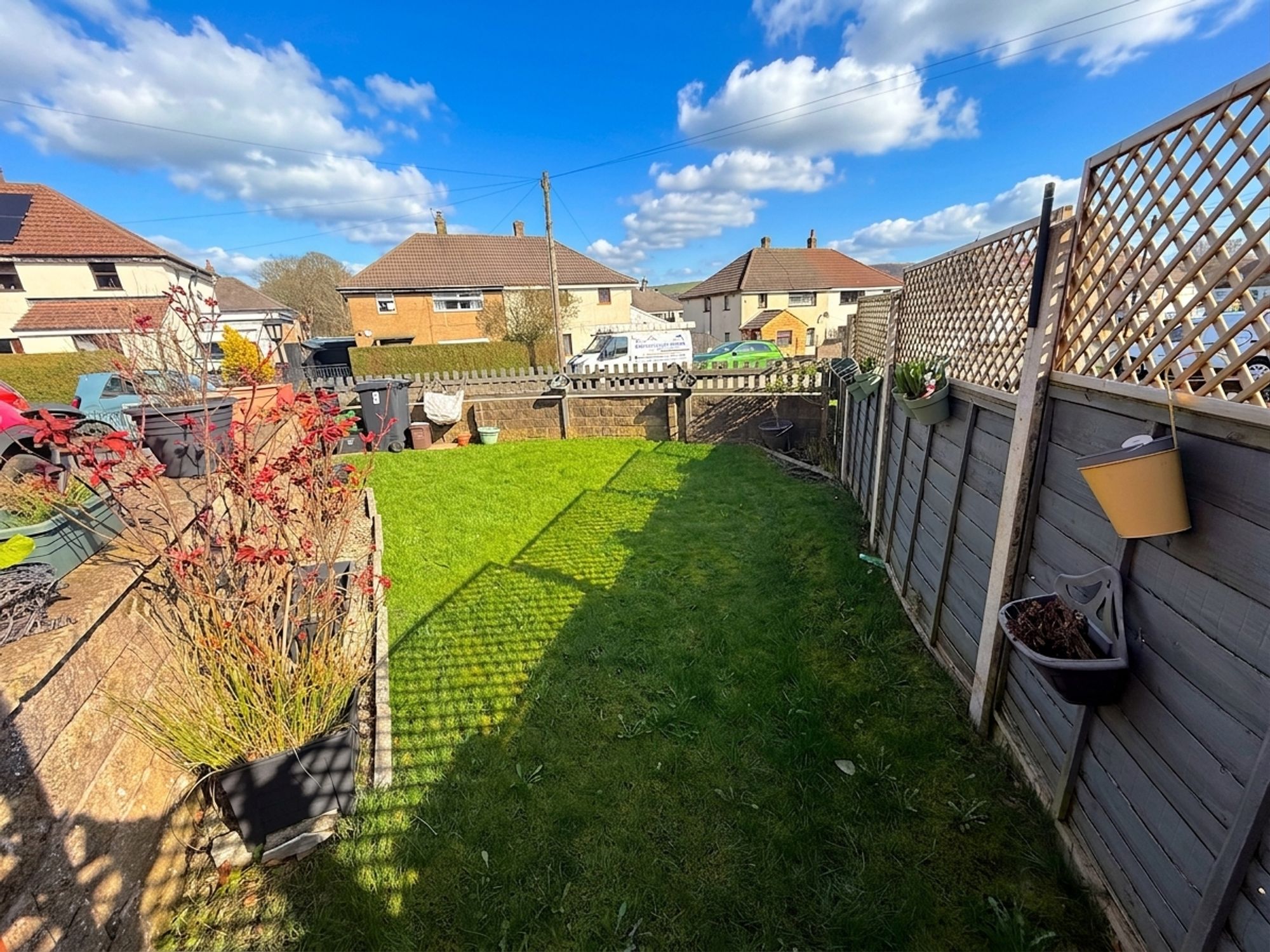 3 bed semi-detached house for sale in Myrtle Drive, Halifax  - Property Image 27