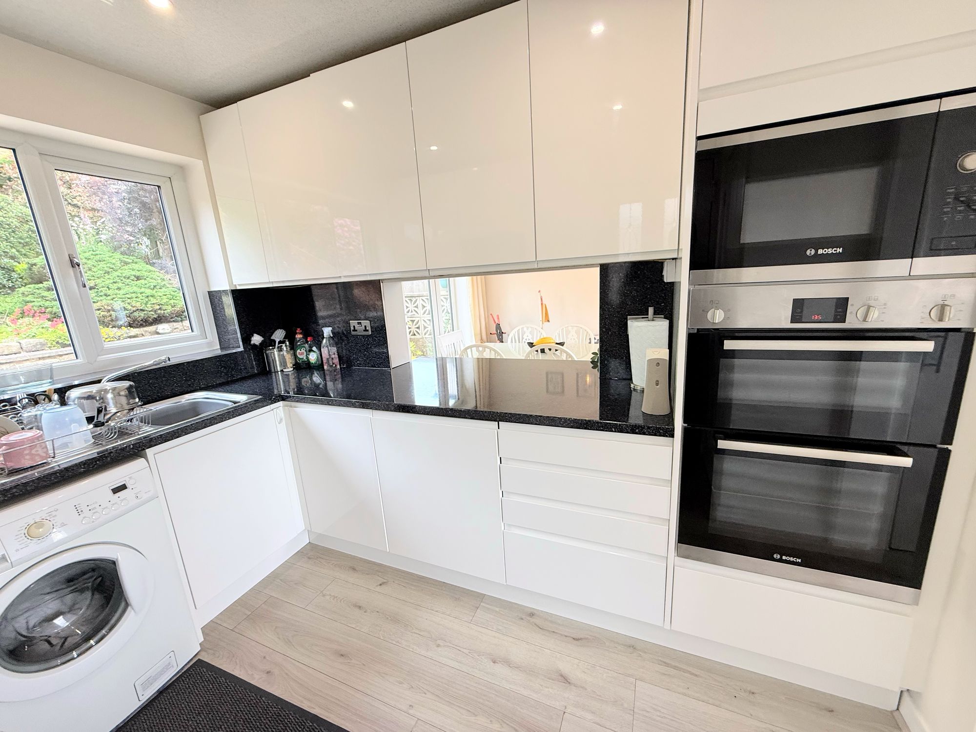3 bed semi-detached house for sale in Hill View Gardens, Halifax  - Property Image 9