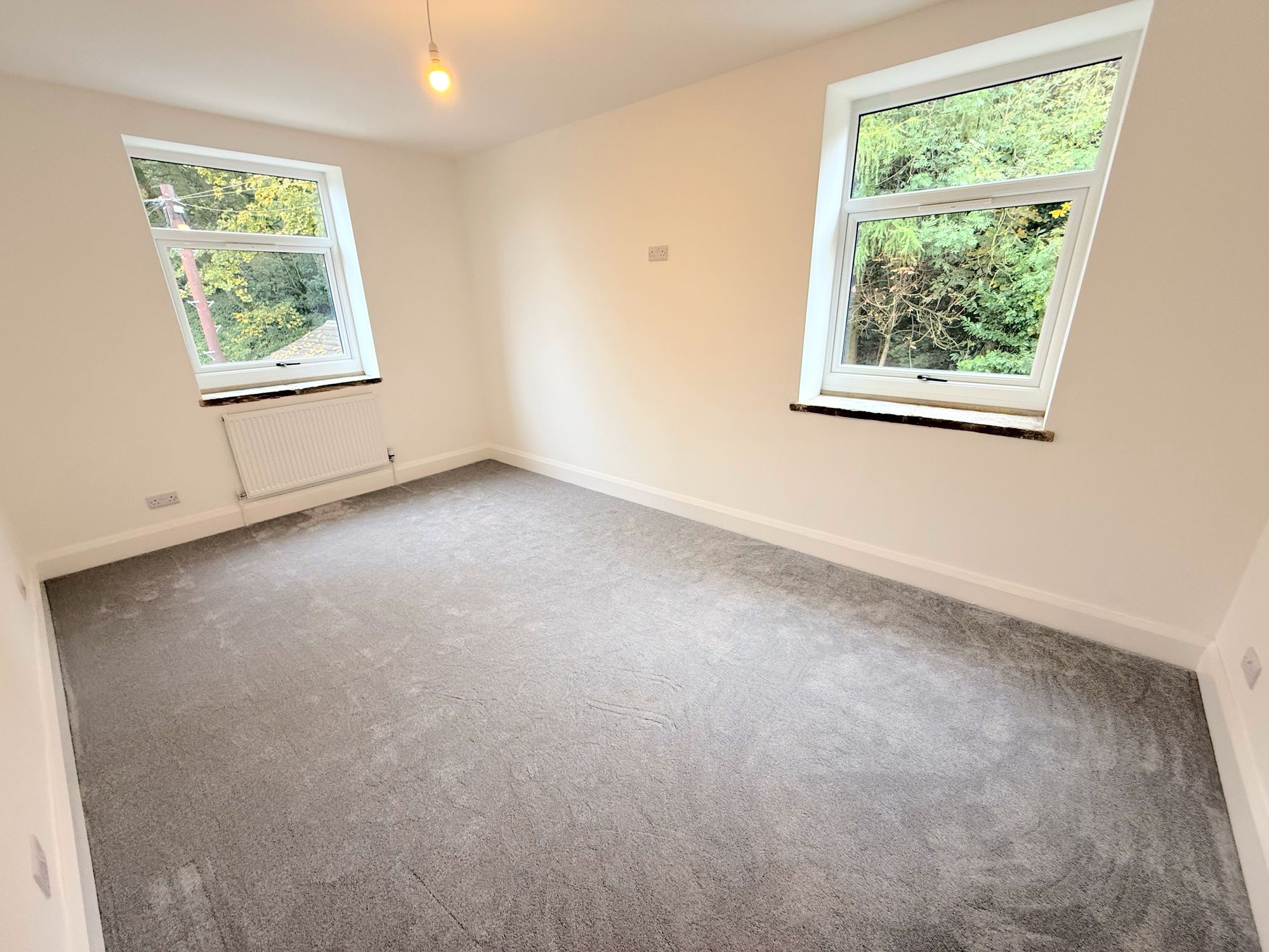 4 bed house for sale in Ovenden Wood, Halifax  - Property Image 18