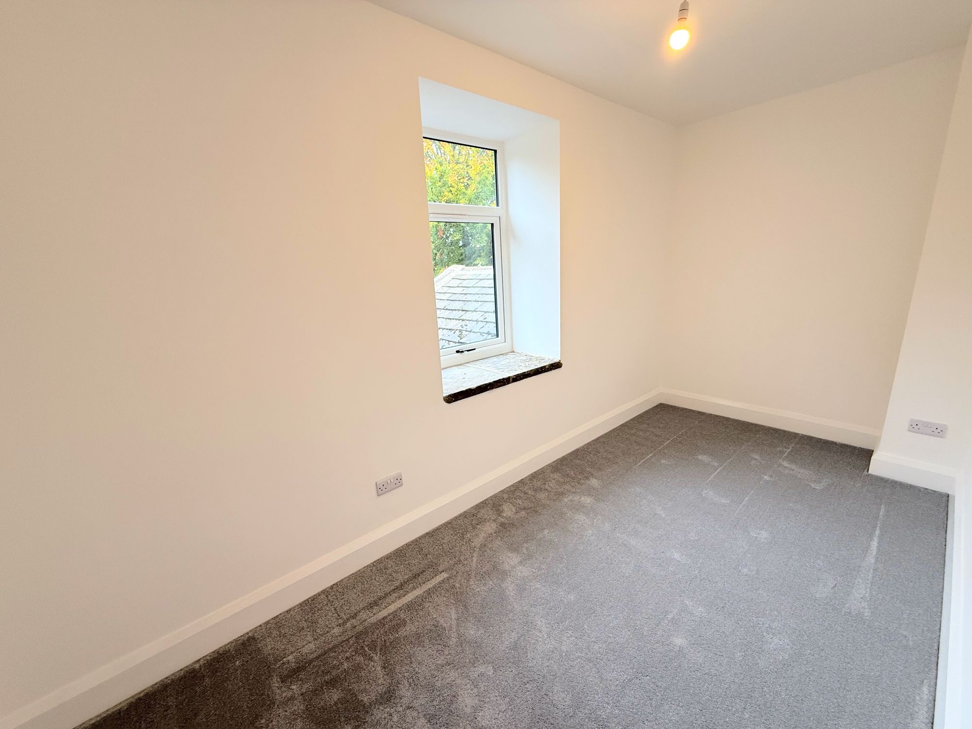 4 bed house for sale in Ovenden Wood, Halifax  - Property Image 22