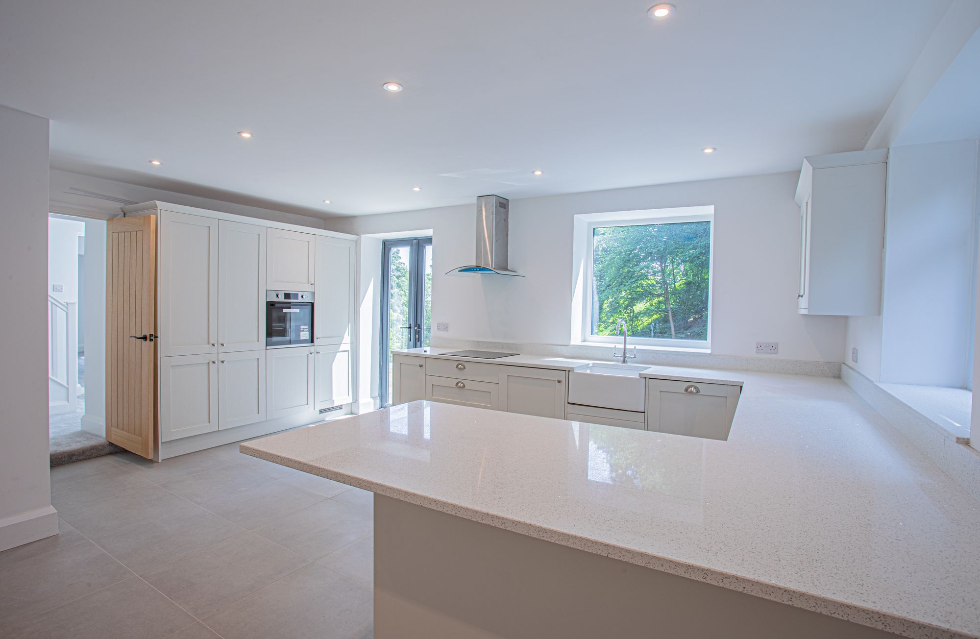 4 bed house for sale in Ovenden Wood, Halifax 1