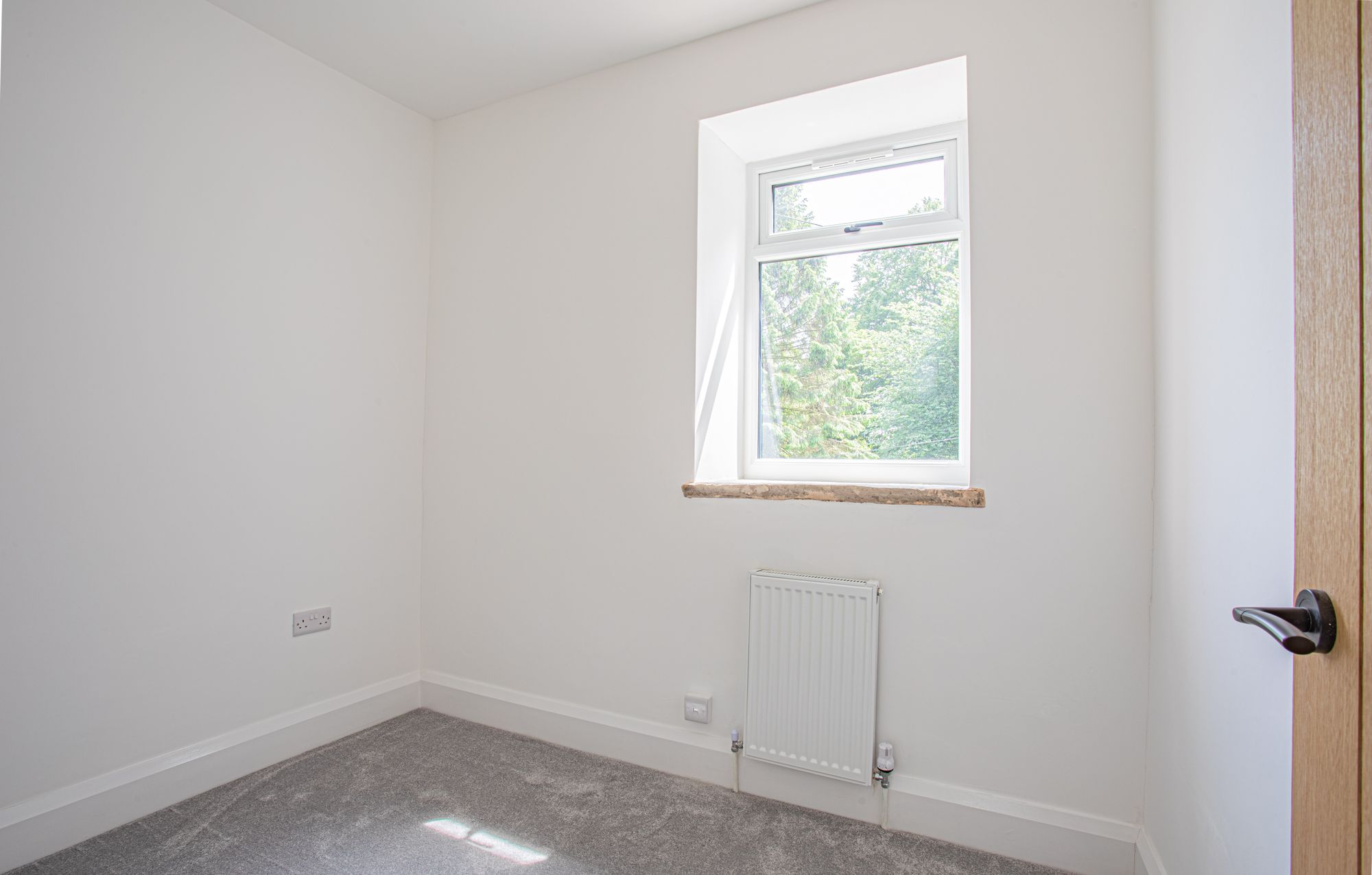 4 bed house for sale in Ovenden Wood, Halifax  - Property Image 18
