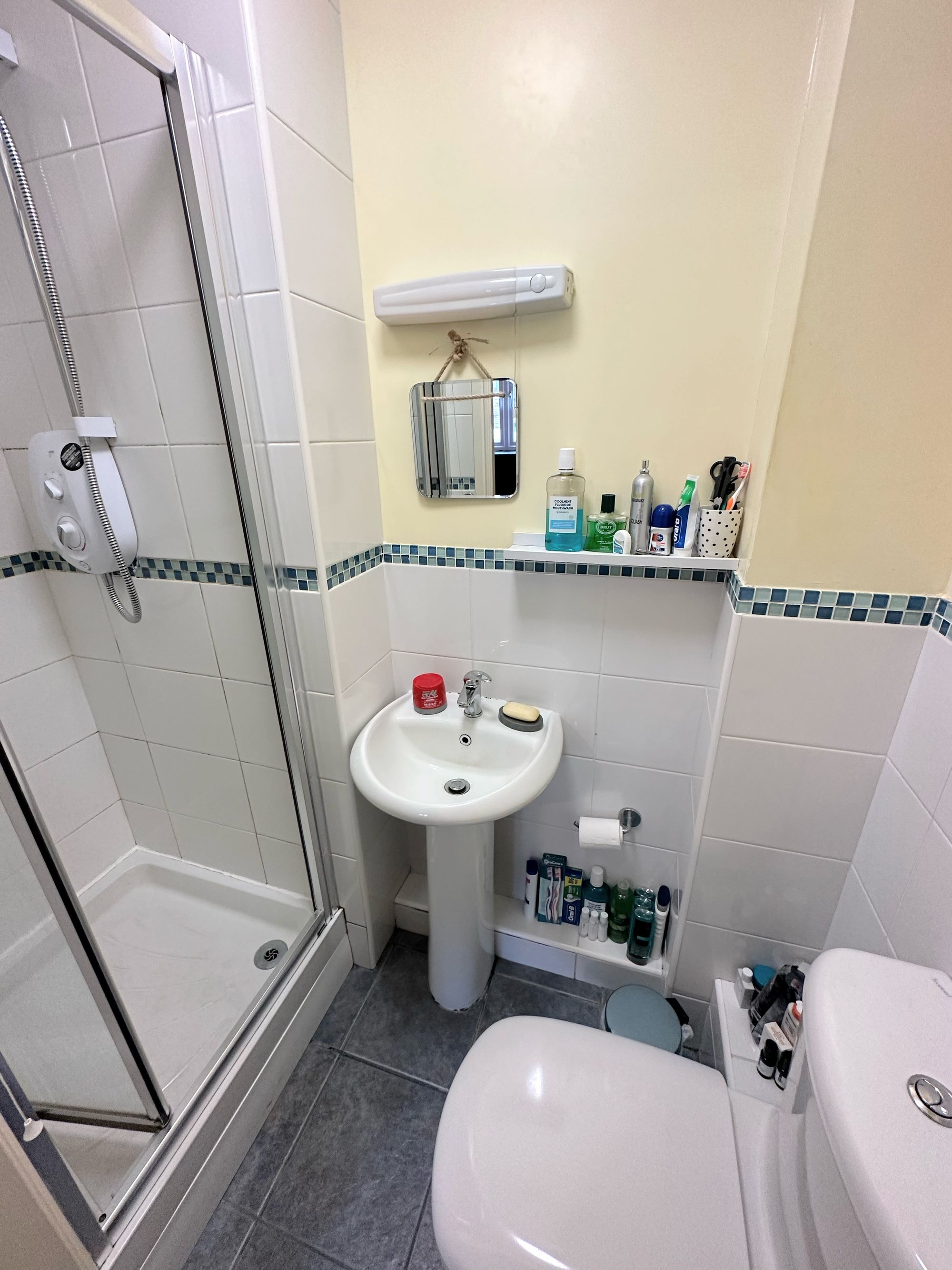 2 bed apartment to rent in Jubilee Street, Halifax 13