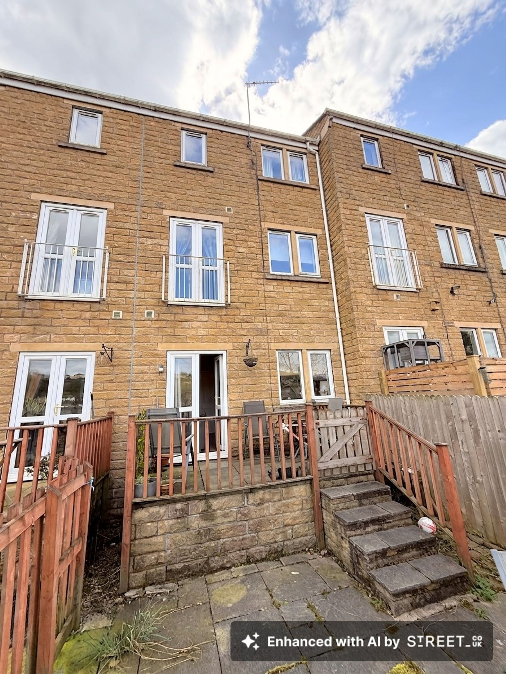 4 bed terraced town house for sale in Princeton Close, Halifax 21