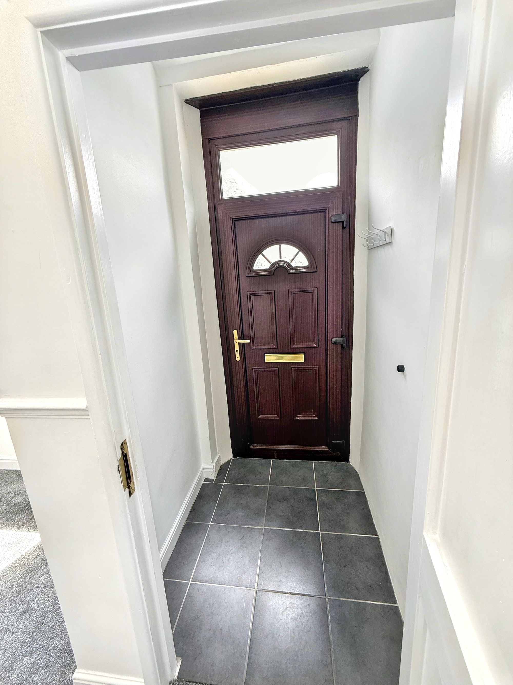 2 bed end of terrace house for sale in Nursery Lane, Halifax  - Property Image 6