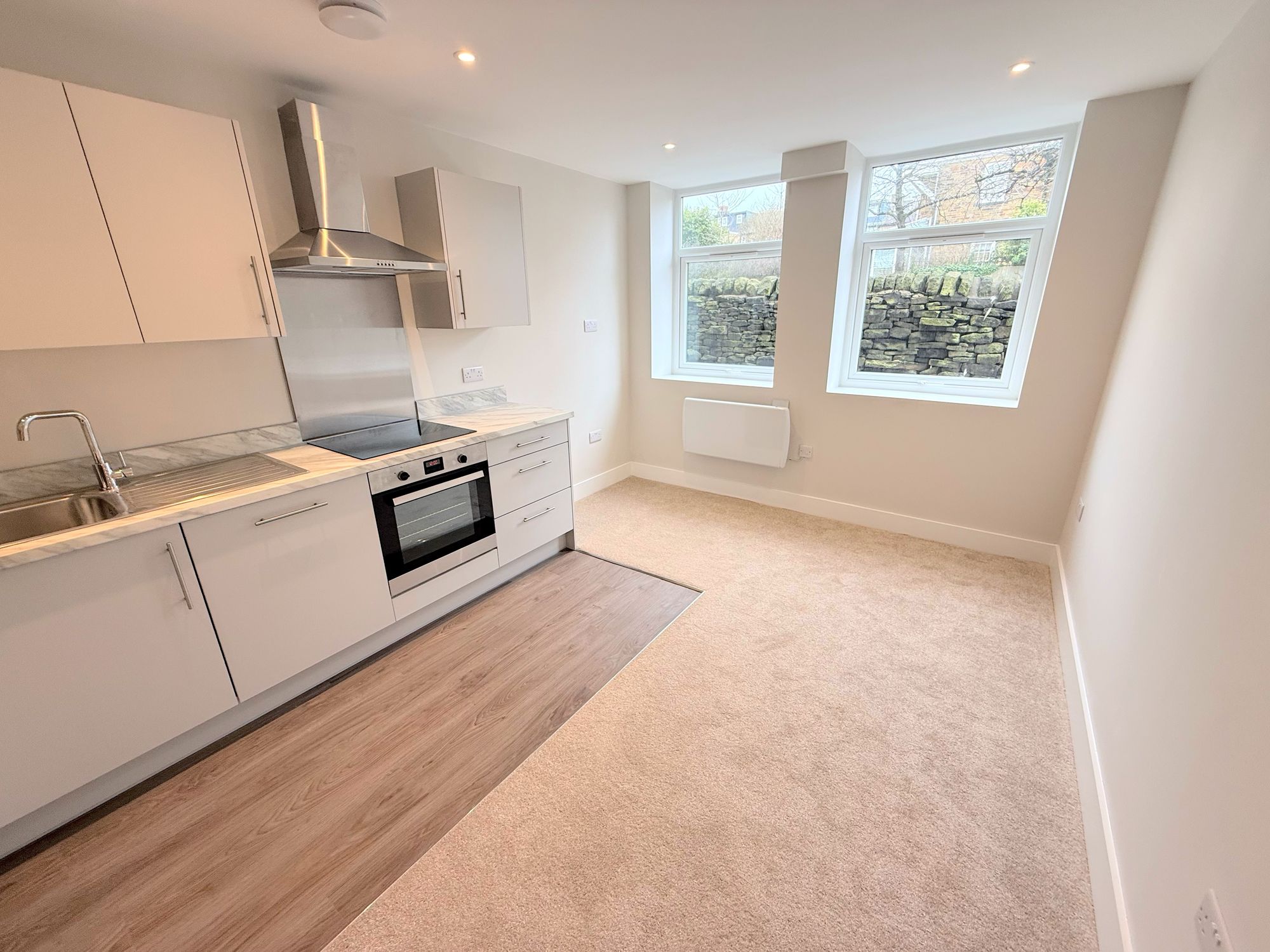 1 bed apartment to rent in Spring Hall Lane, Halifax 1