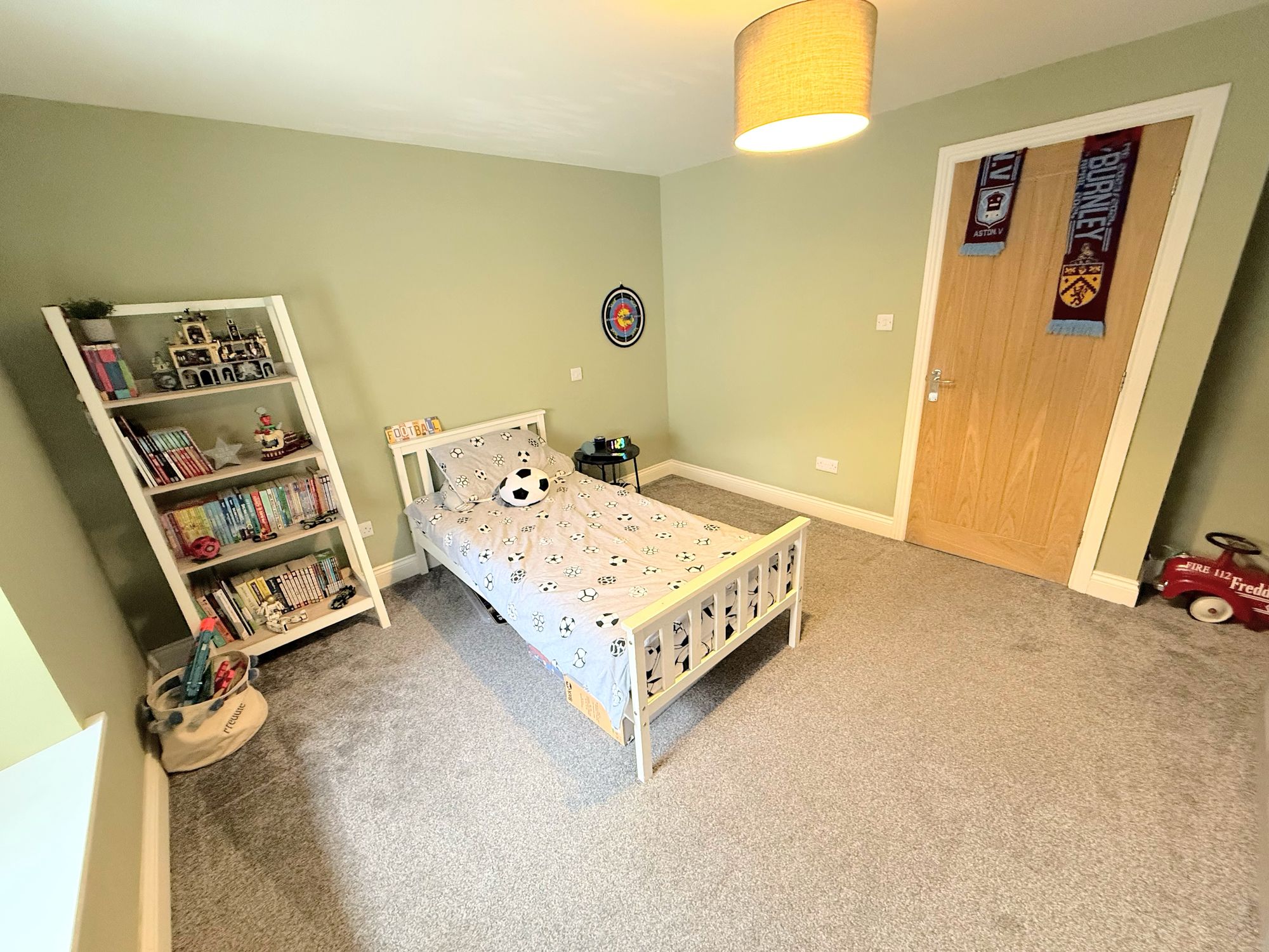 3 bed semi-detached house for sale in Cain Lane, Halifax  - Property Image 20