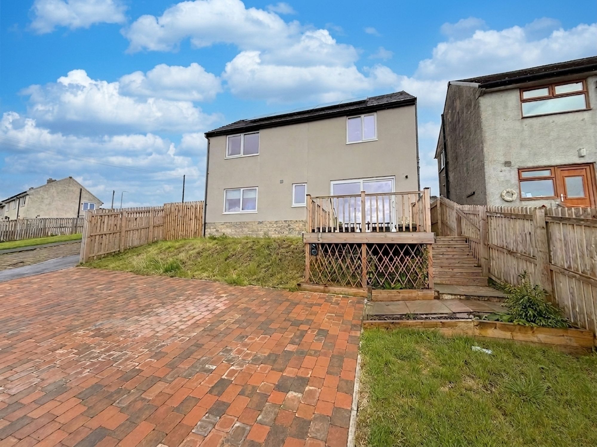 3 bed detached house for sale in Clough Lane, Halifax 27