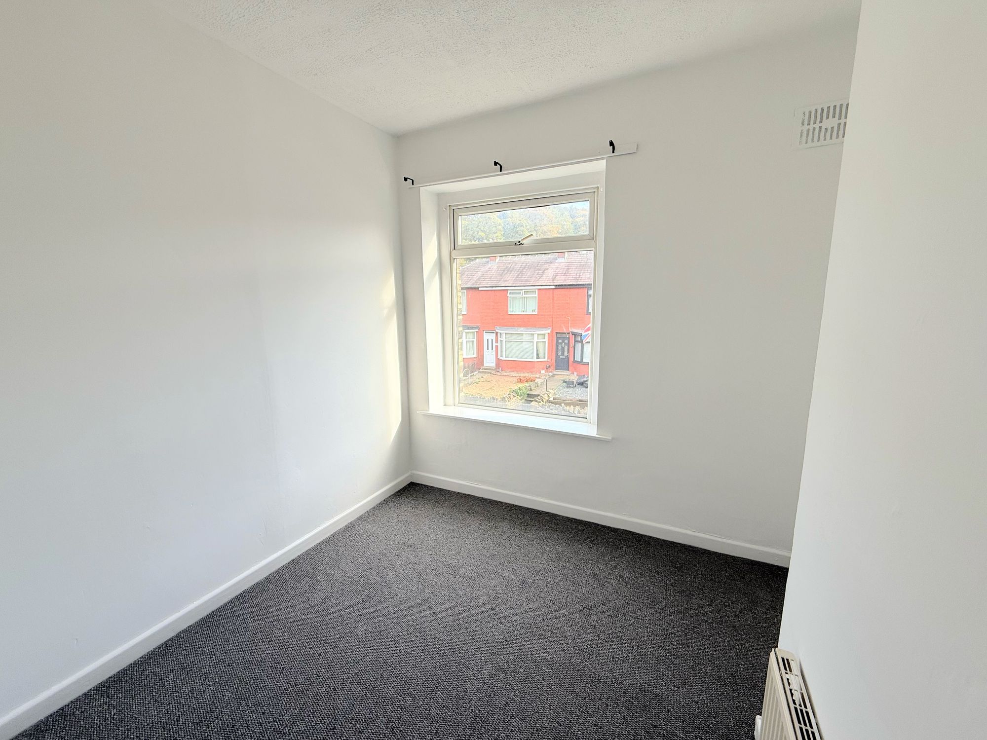 3 bed mid-terraced house for sale in Whitegate Road, Halifax  - Property Image 15