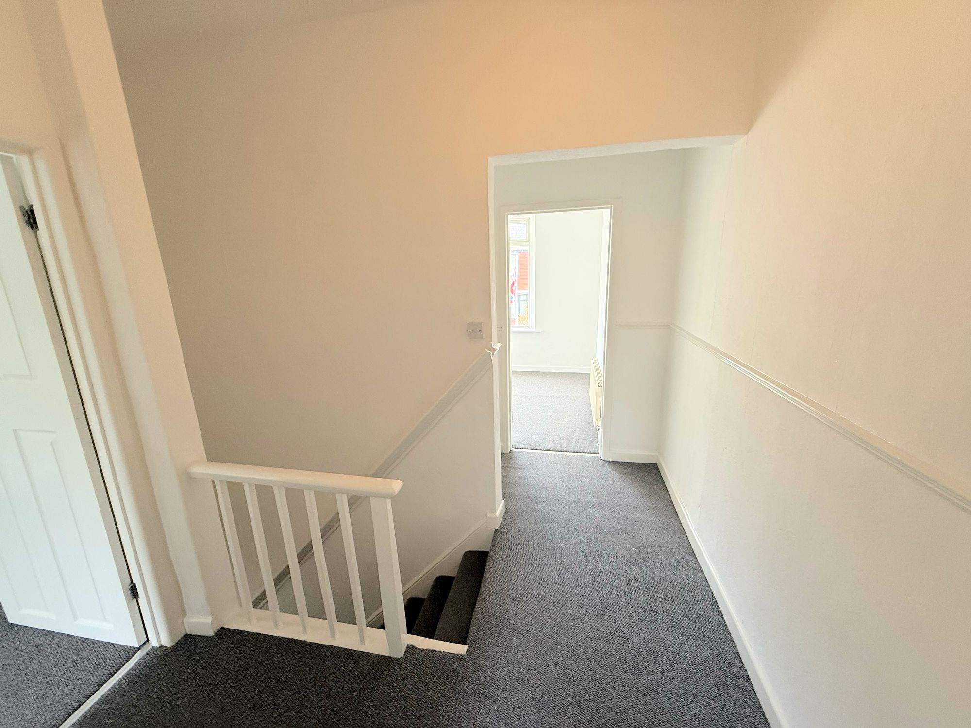 3 bed mid-terraced house for sale in Whitegate Road, Halifax  - Property Image 11