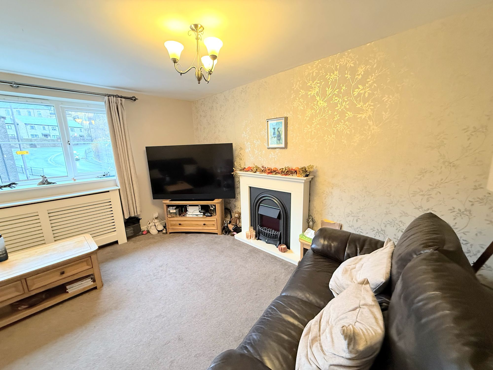3 bed semi-detached house for sale in Anvil Court, Halifax  - Property Image 12