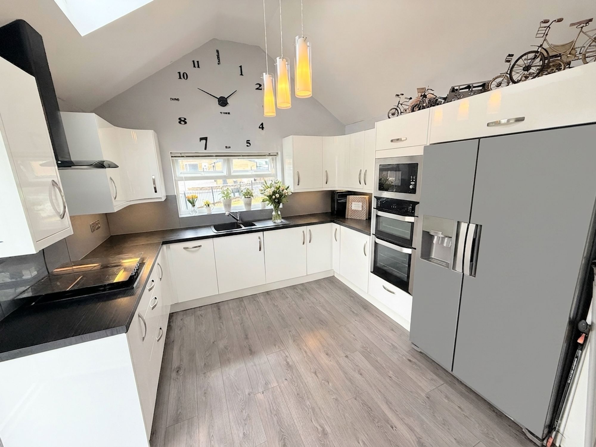 2 bed semi-detached bungalow for sale in Meadow Lane, Halifax 7