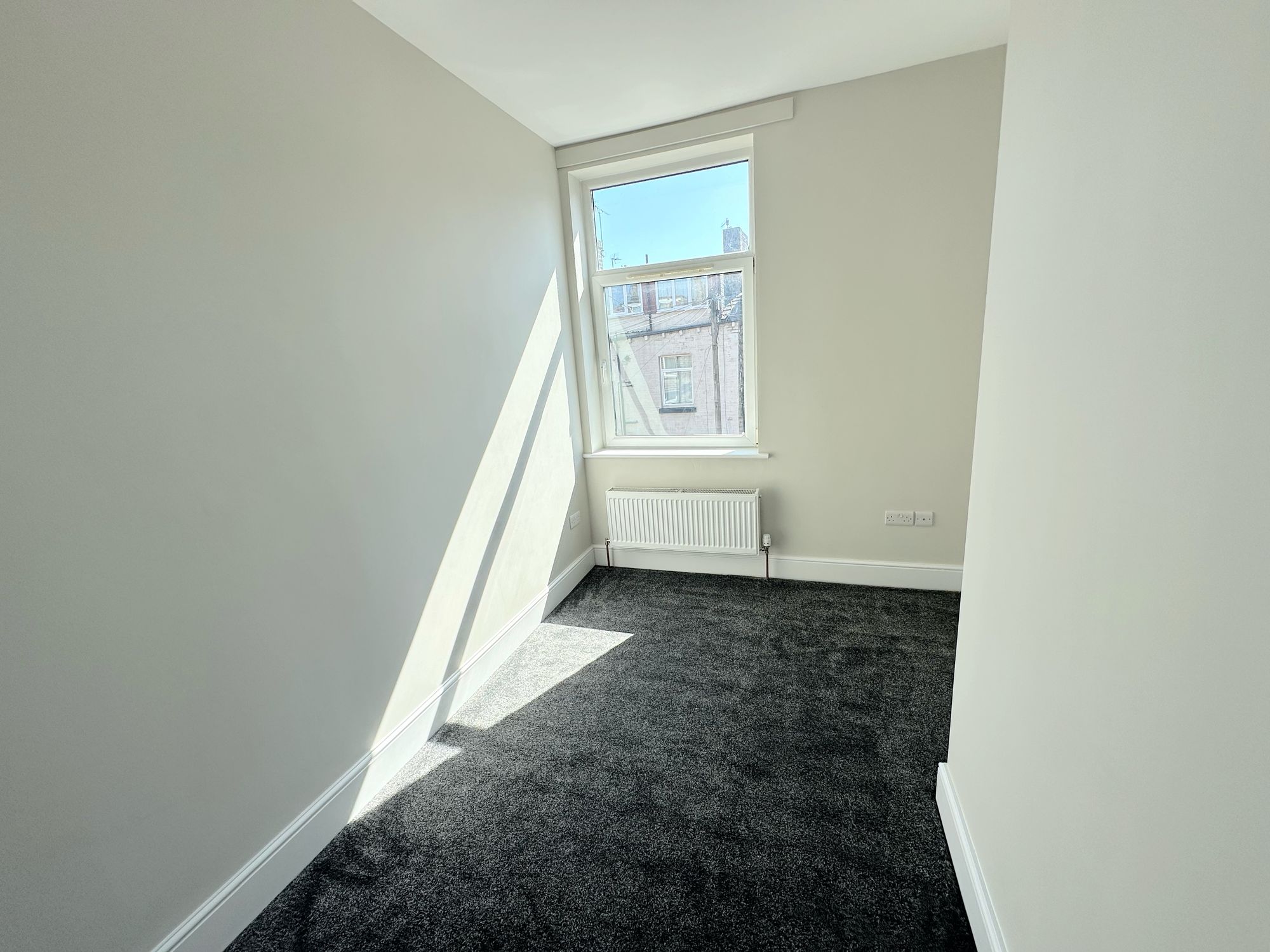 4 bed mid-terraced house to rent in Boston Street, Sowerby Bridge  - Property Image 13