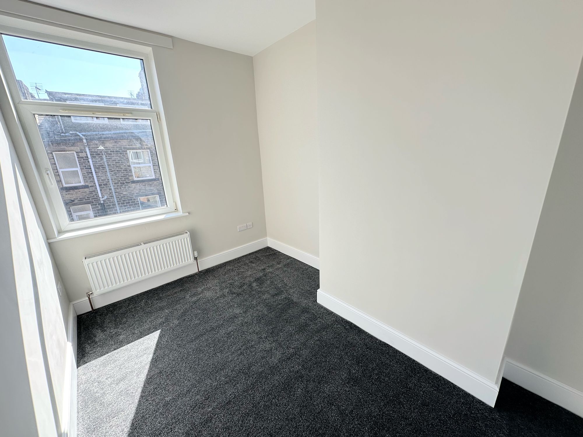 4 bed mid-terraced house to rent in Boston Street, Sowerby Bridge 13
