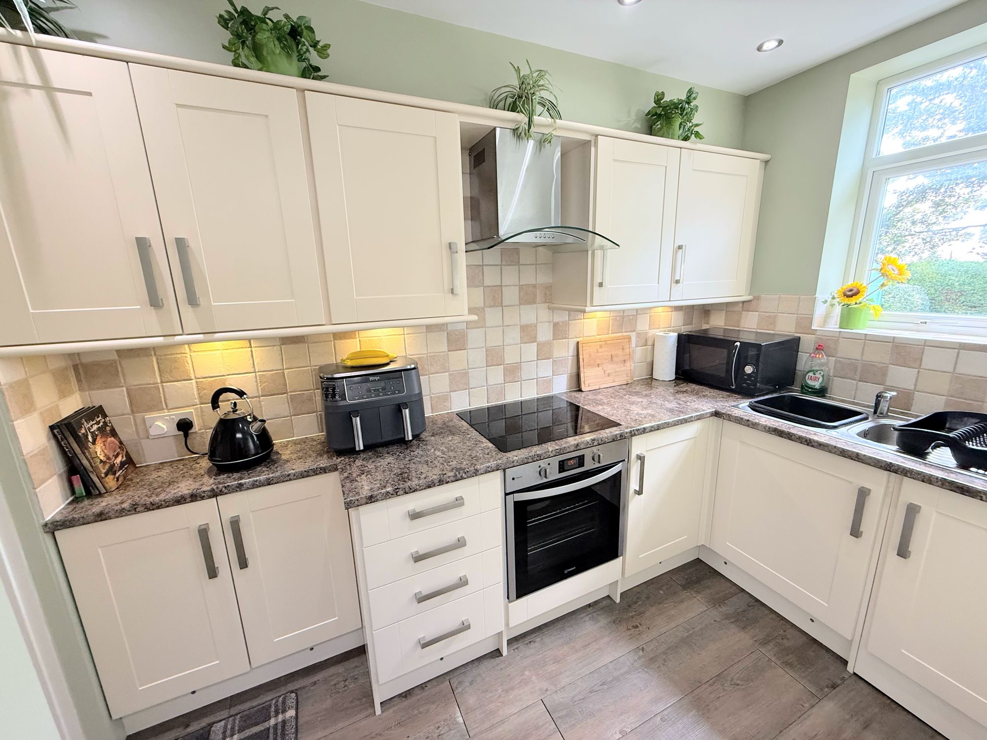 3 bed semi-detached house for sale in Club Lane, Halifax 1