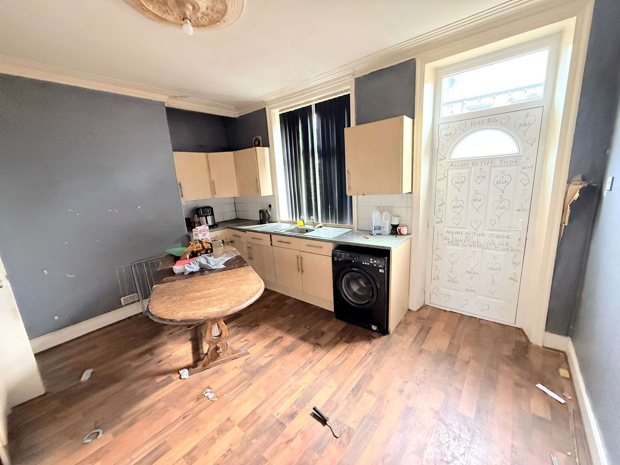 3 bed end of terrace house for sale in Newstead Heath, Halifax  - Property Image 8