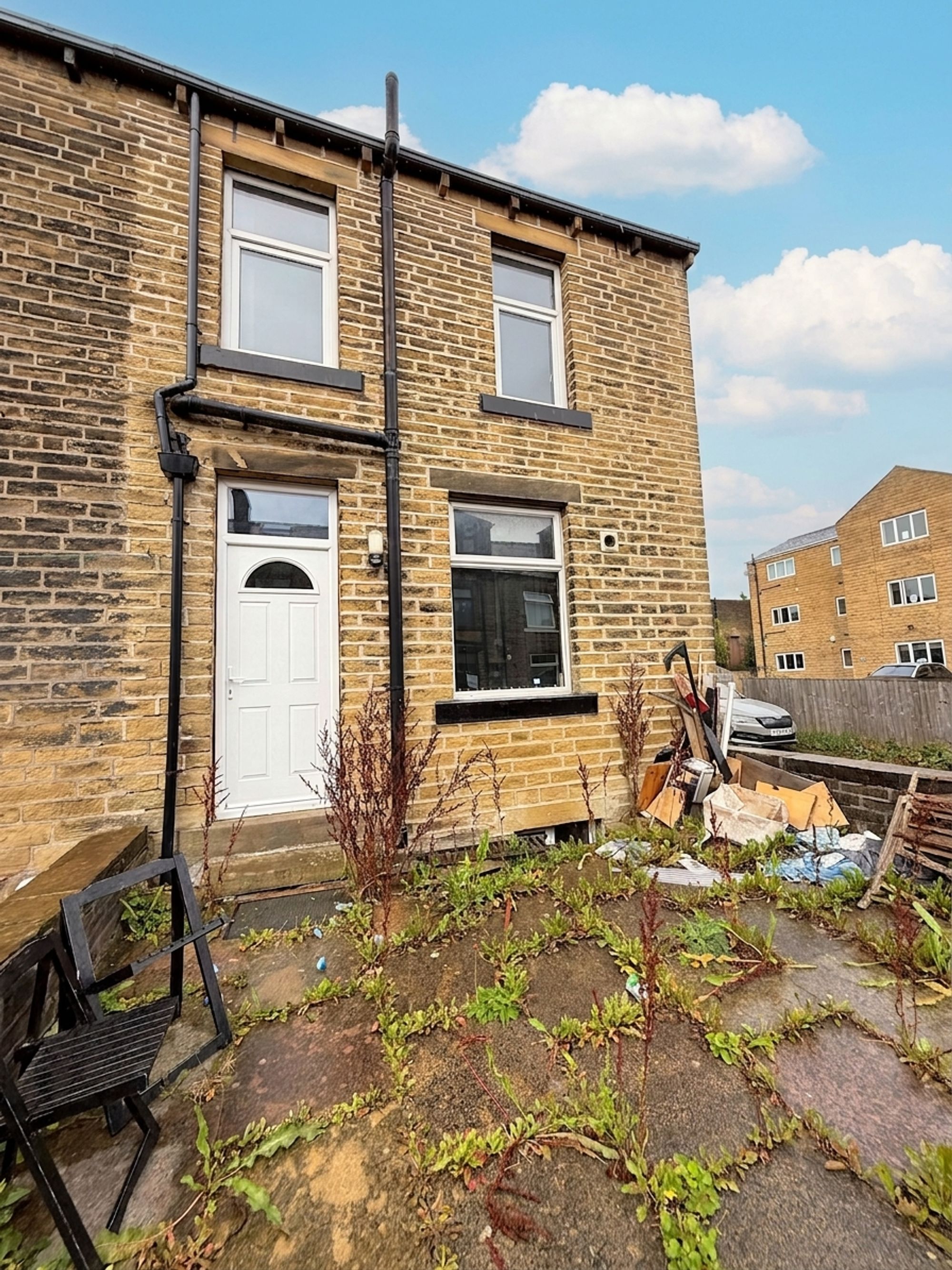 3 bed end of terrace house for sale in Newstead Heath, Halifax  - Property Image 17