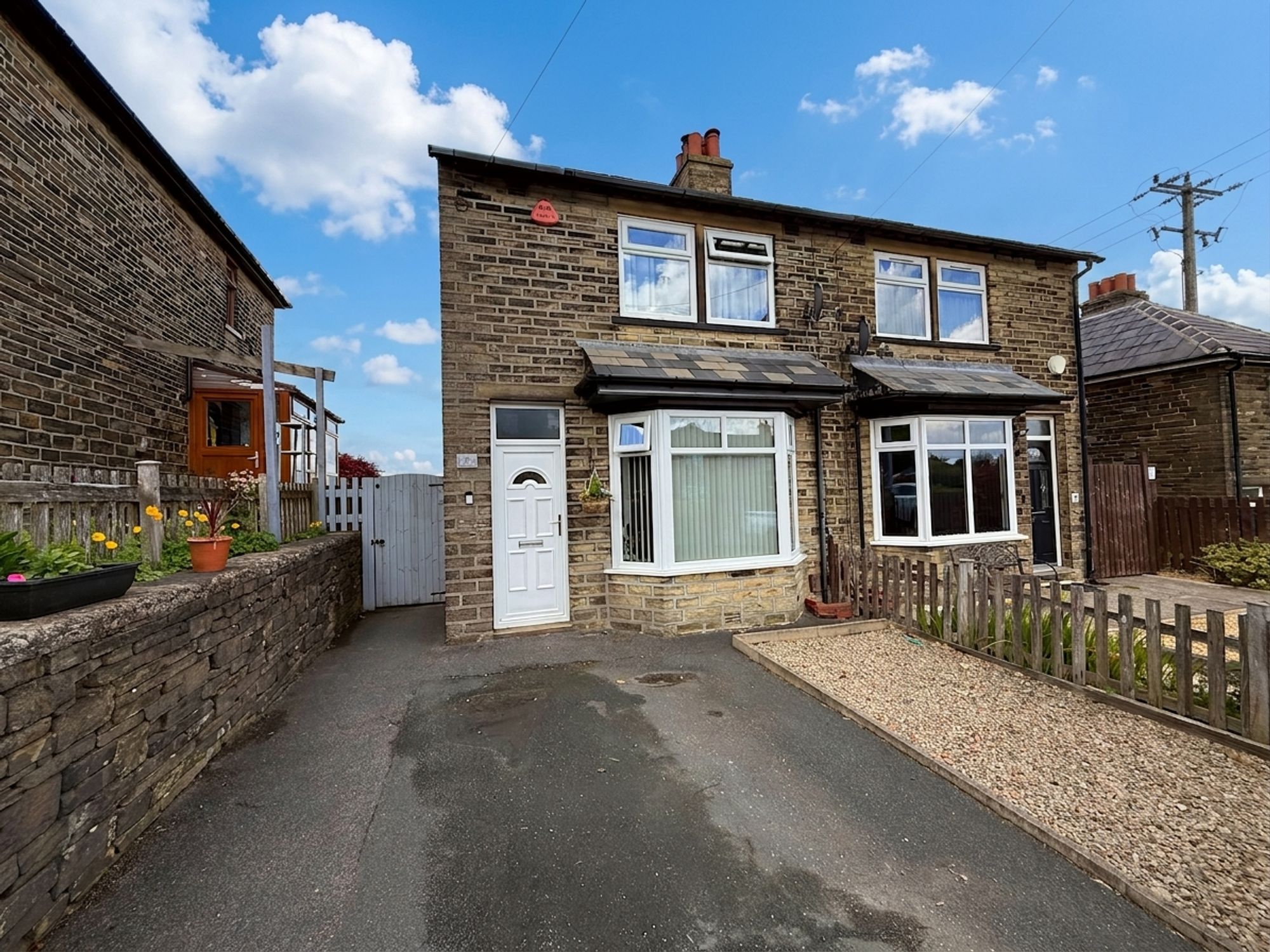 2 bed semi-detached house for sale in Moor End Road, Halifax - Property Image 1