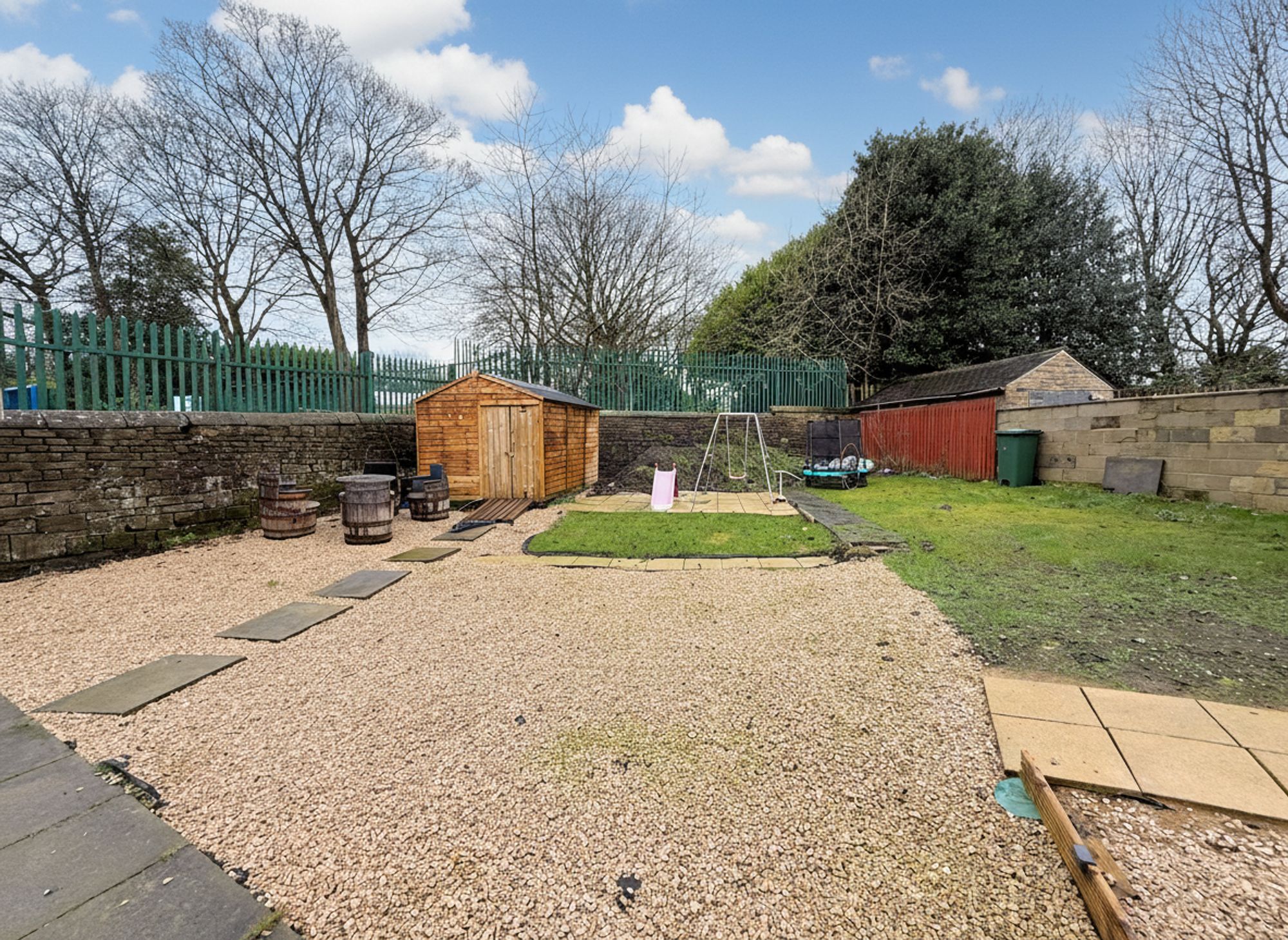 2 bed semi-detached house for sale in Lee Mount Gardens, Halifax 26