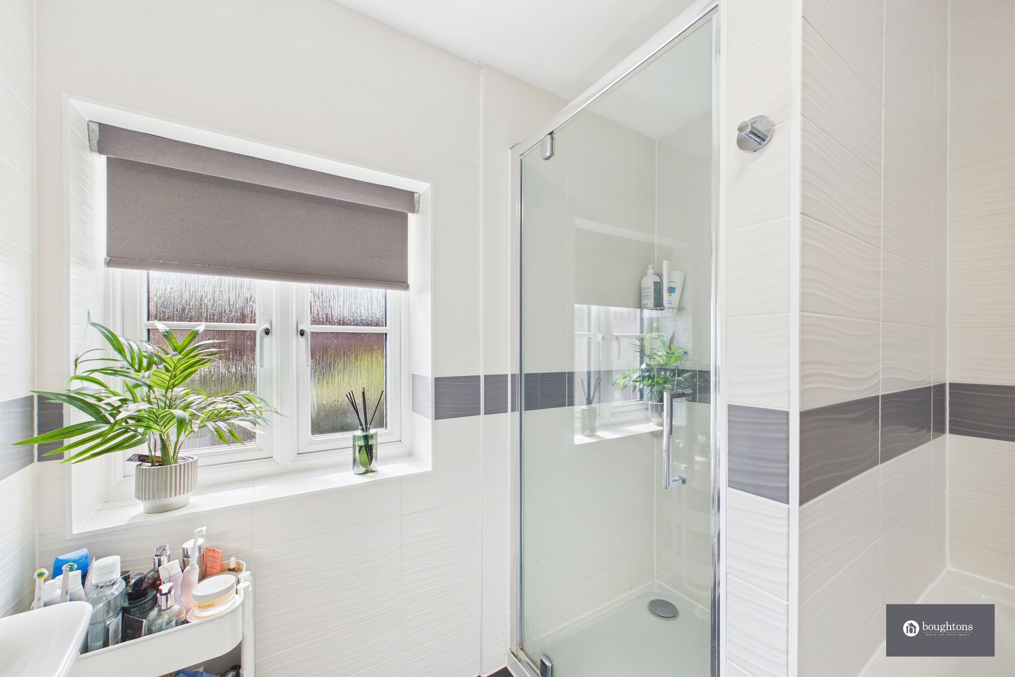 4 bed detached house for sale in Juliet Drive, Brackley, NN13  - Property Image 29