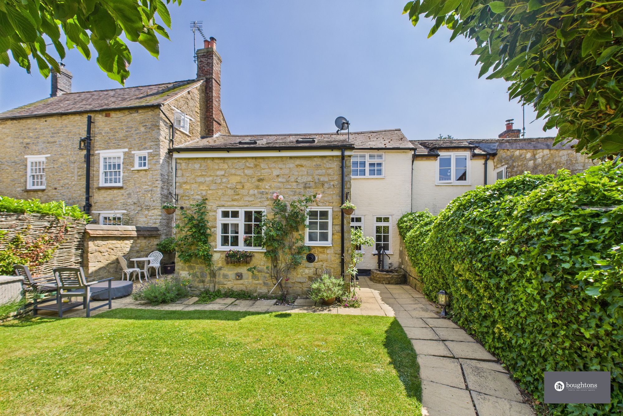 3 bed terraced house for sale in Church Street, Helmdon, NN13