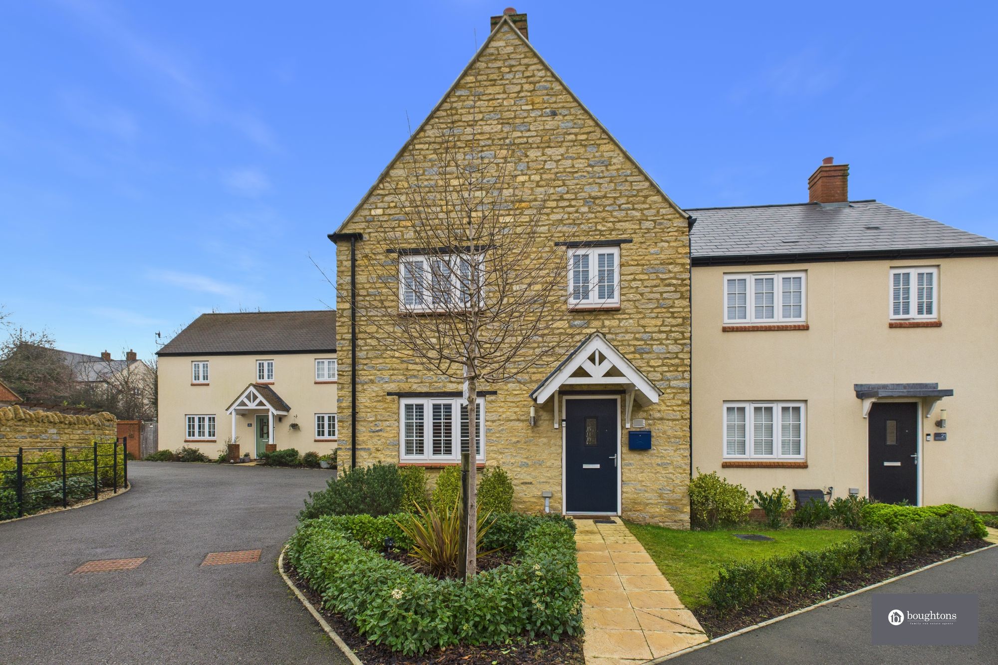 3 bed semi-detached house for sale in Catch Yard Road, Silverstone, NN12  - Property Image 29