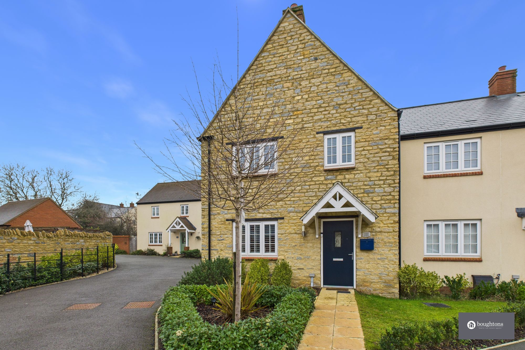 3 bed semi-detached house for sale in Catch Yard Road, Silverstone, NN12 - Property Image 1