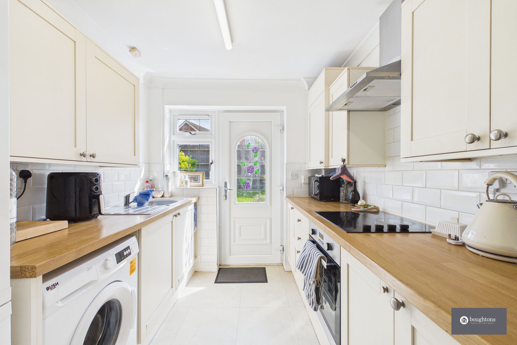 3 bed link detached house for sale in Coots Close, Buckingham, MK18  - Property Image 8