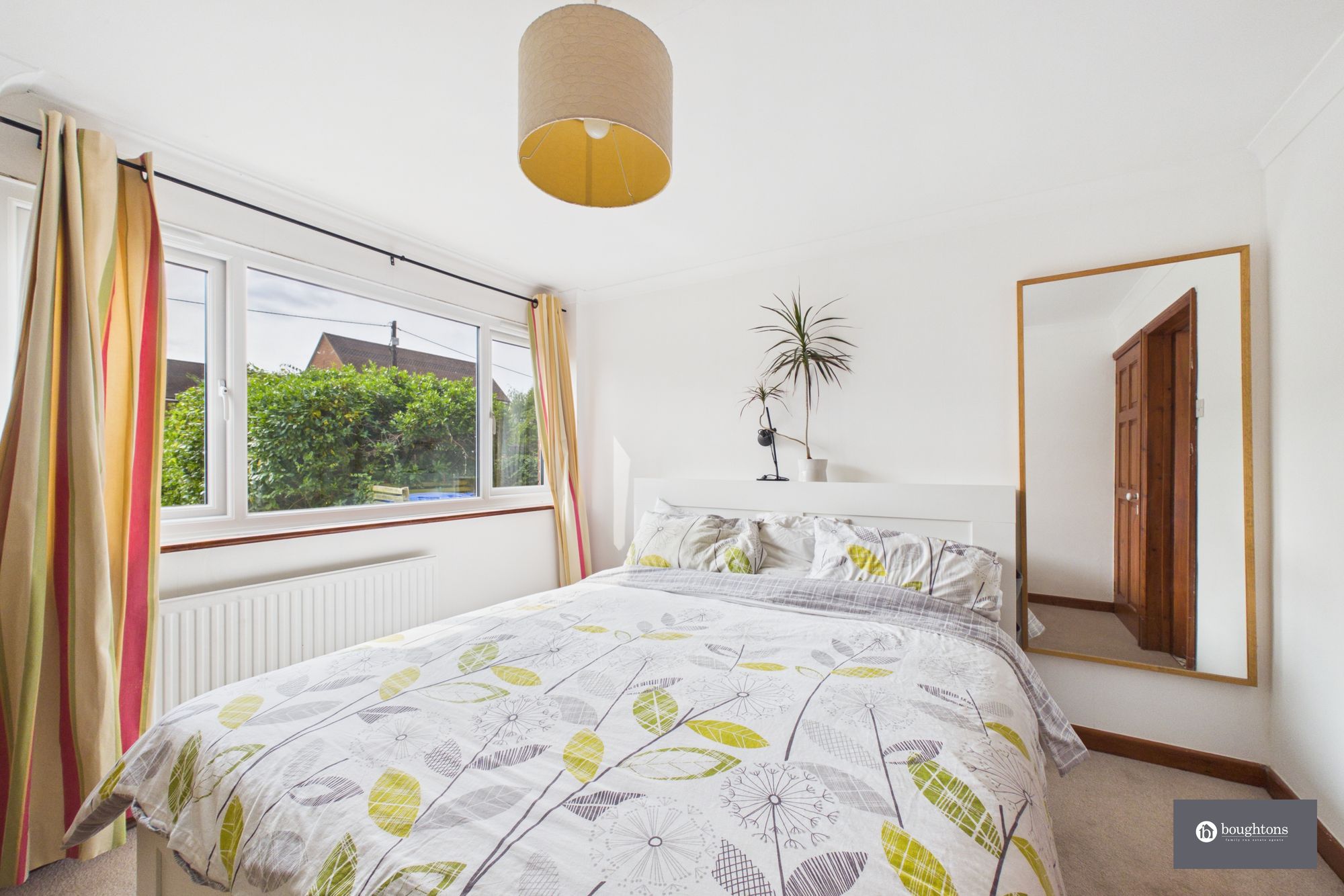 4 bed detached bungalow for sale in North End Road, Steeple Claydon, MK18  - Property Image 12
