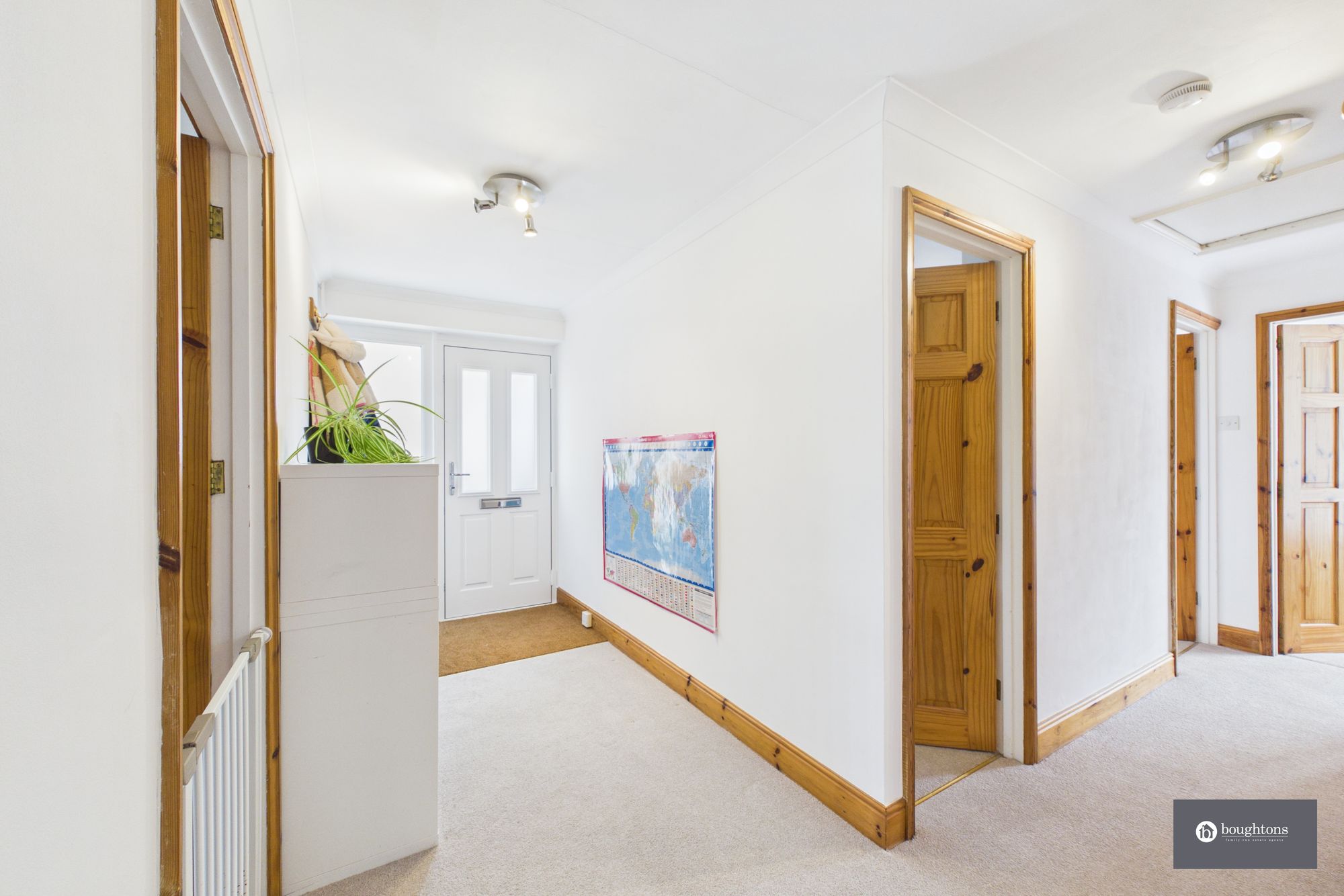 4 bed detached bungalow for sale in North End Road, Steeple Claydon, MK18  - Property Image 5