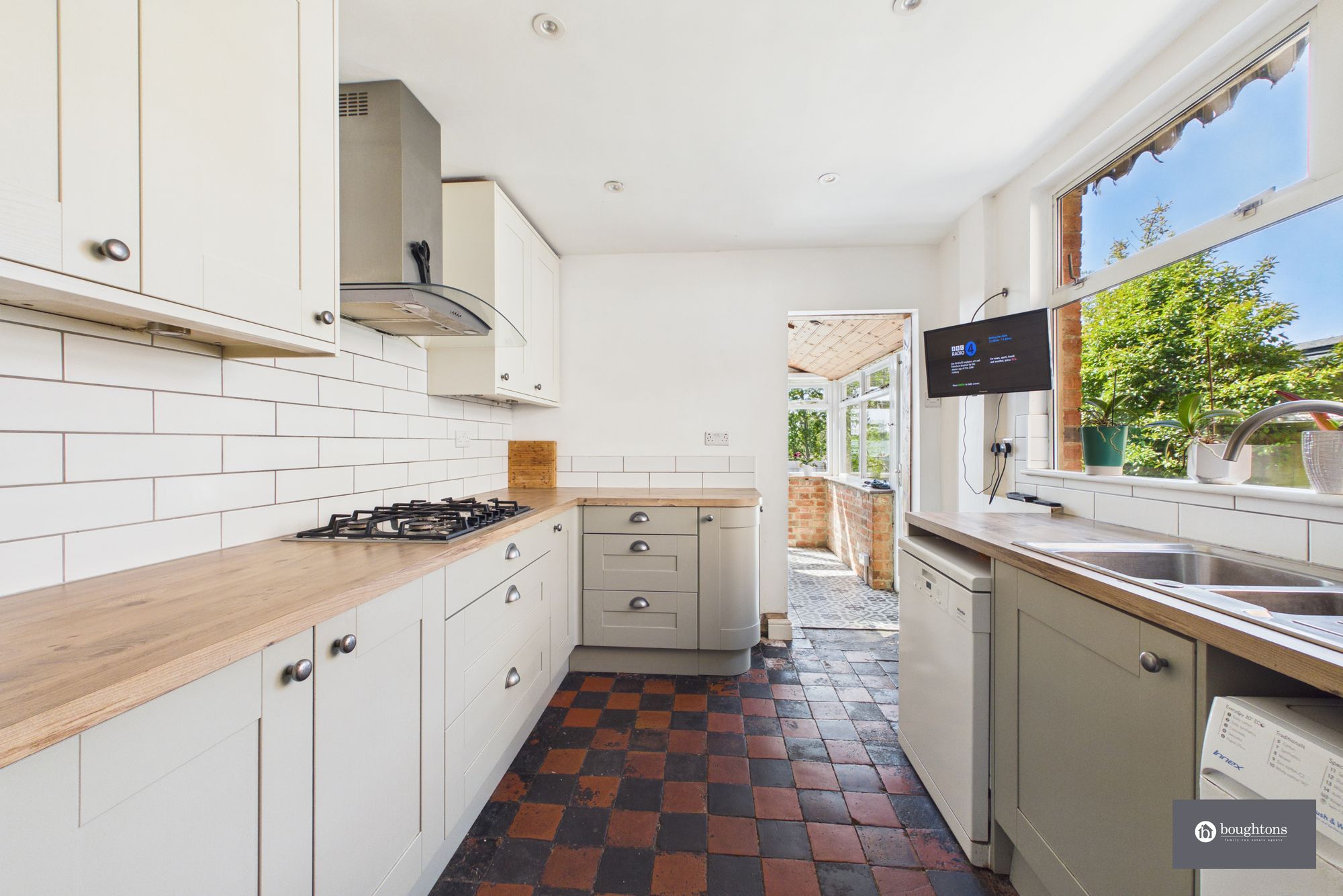 4 bed terraced town house for sale in Banbury Road, Brackley, NN13  - Property Image 3