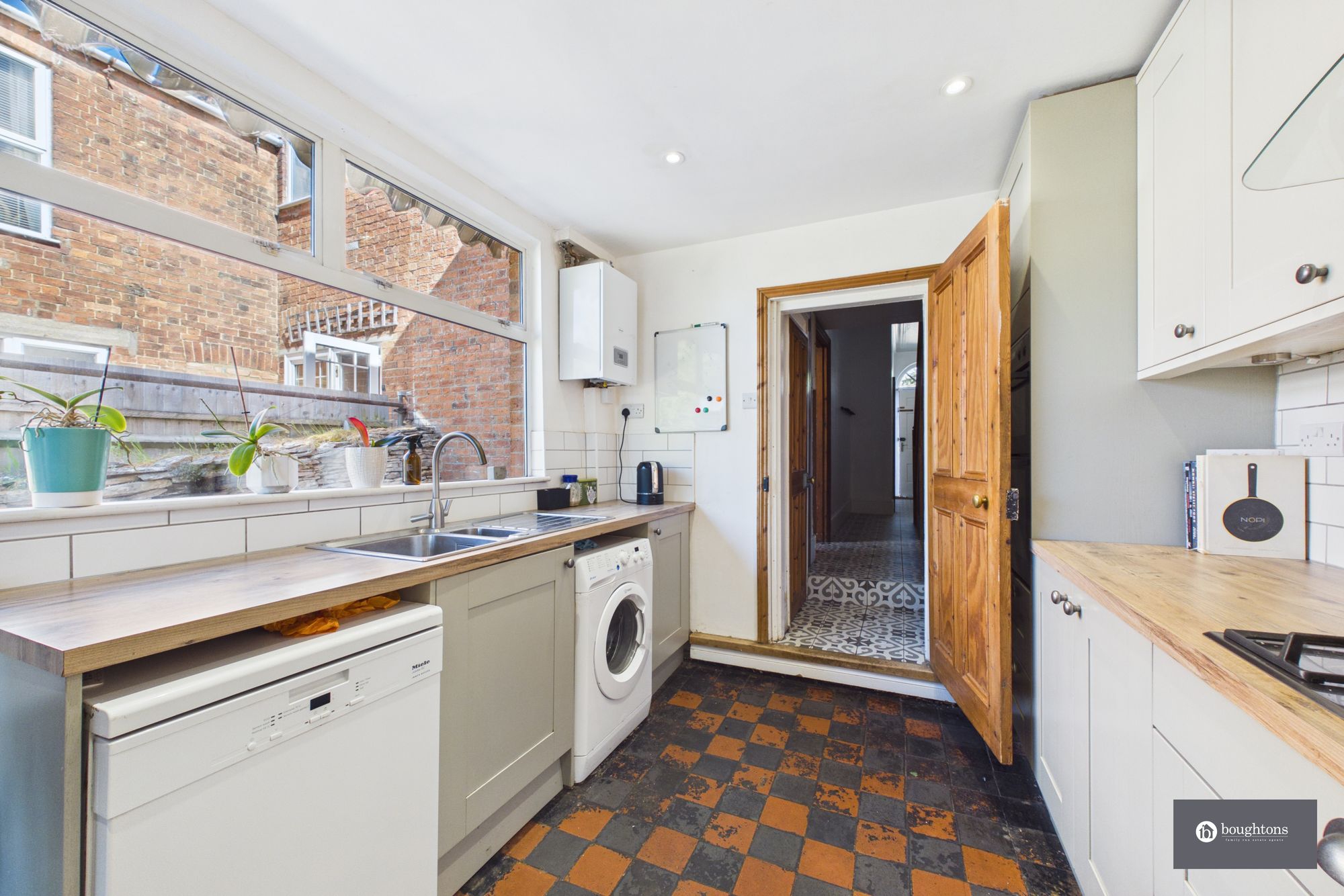 4 bed terraced town house for sale in Banbury Road, Brackley, NN13  - Property Image 9