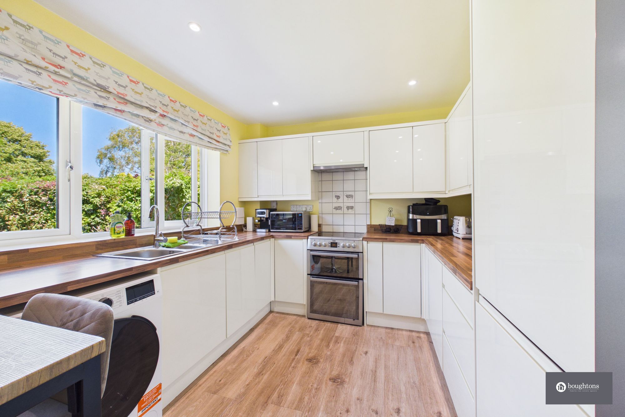 3 bed semi-detached house for sale in Montabaur Road, Brackley, NN13  - Property Image 7