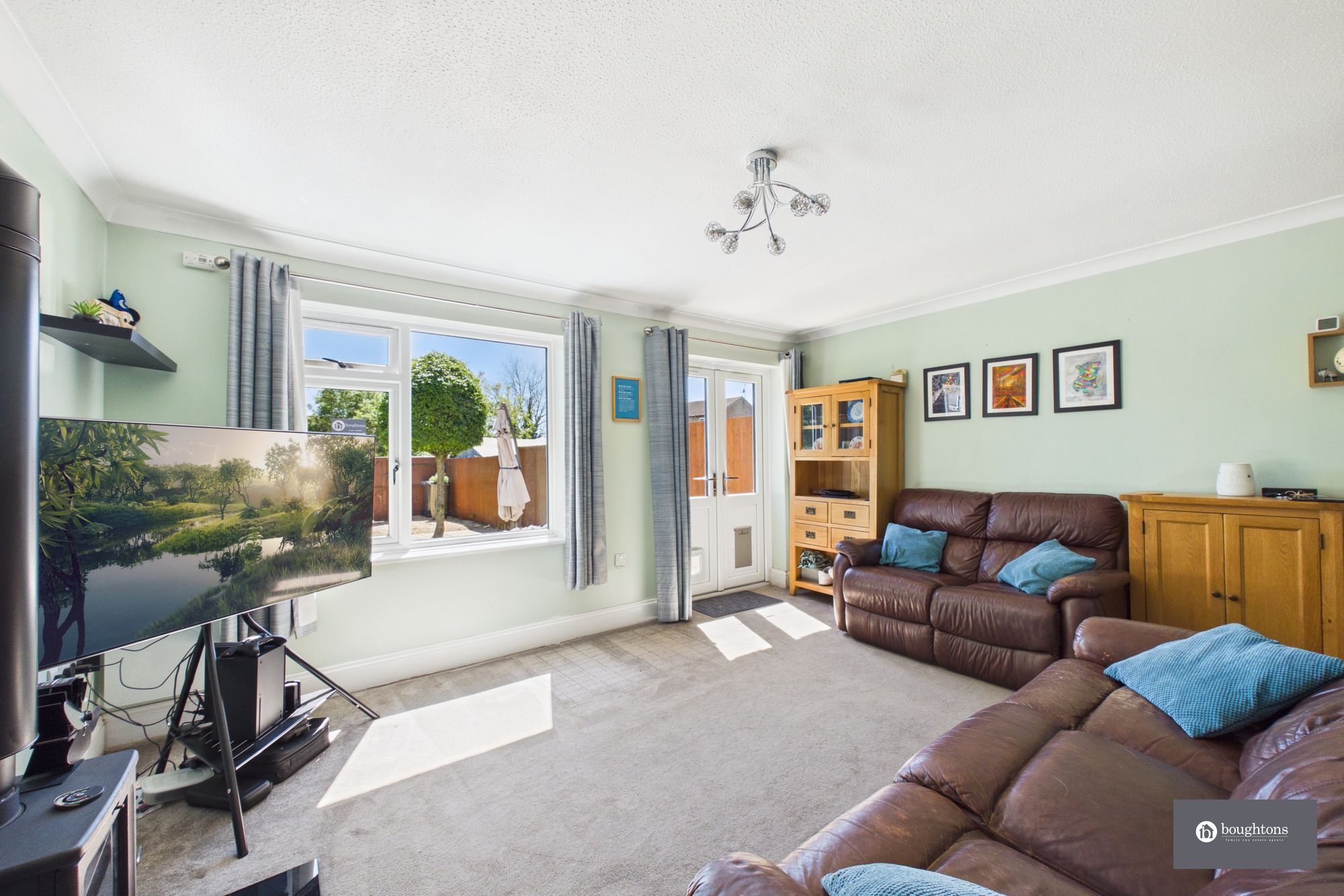 3 bed semi-detached house for sale in Montabaur Road, Brackley, NN13  - Property Image 9