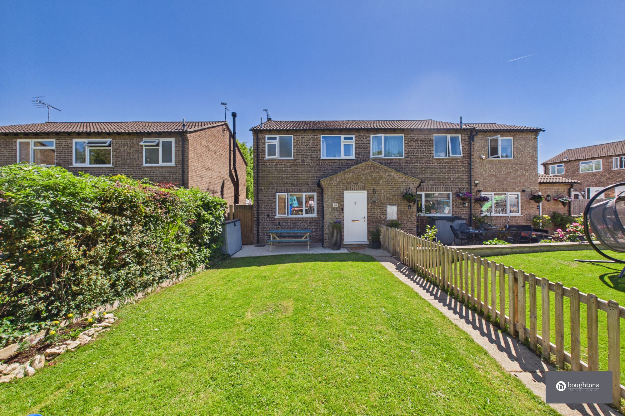 3 bed semi-detached house for sale in Montabaur Road, Brackley, NN13  - Property Image 1
