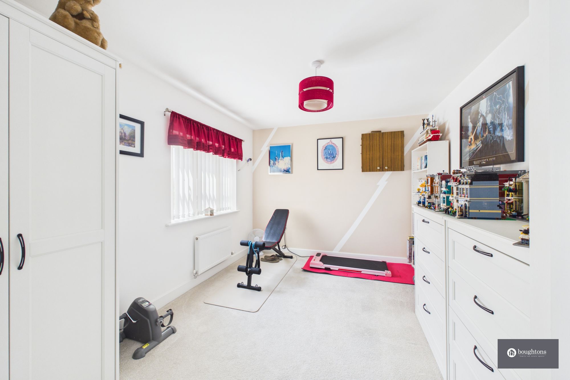 4 bed detached house for sale in Oberon Lane, Brackley, NN13  - Property Image 17