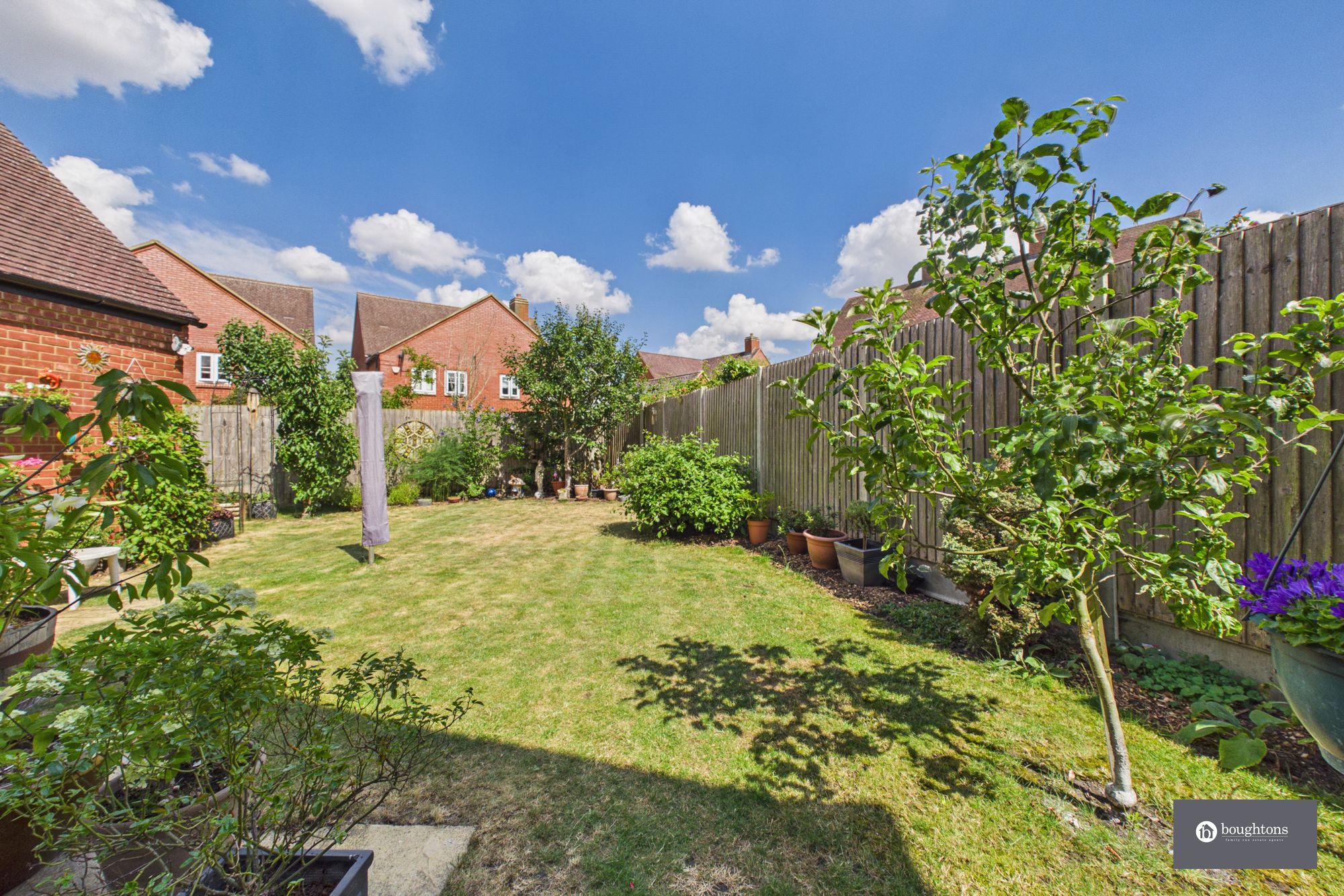 4 bed detached house for sale in Oberon Lane, Brackley, NN13  - Property Image 28