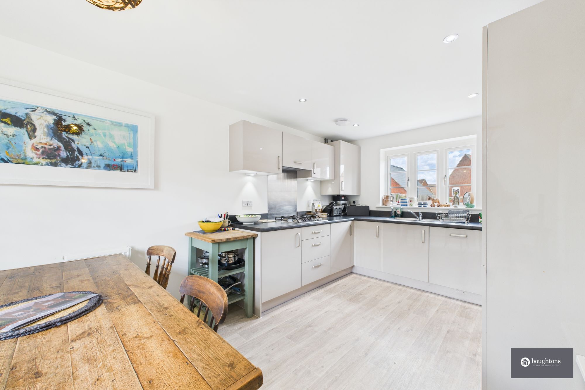 3 bed semi-detached house for sale in Marne Way, Brackley, NN13  - Property Image 6