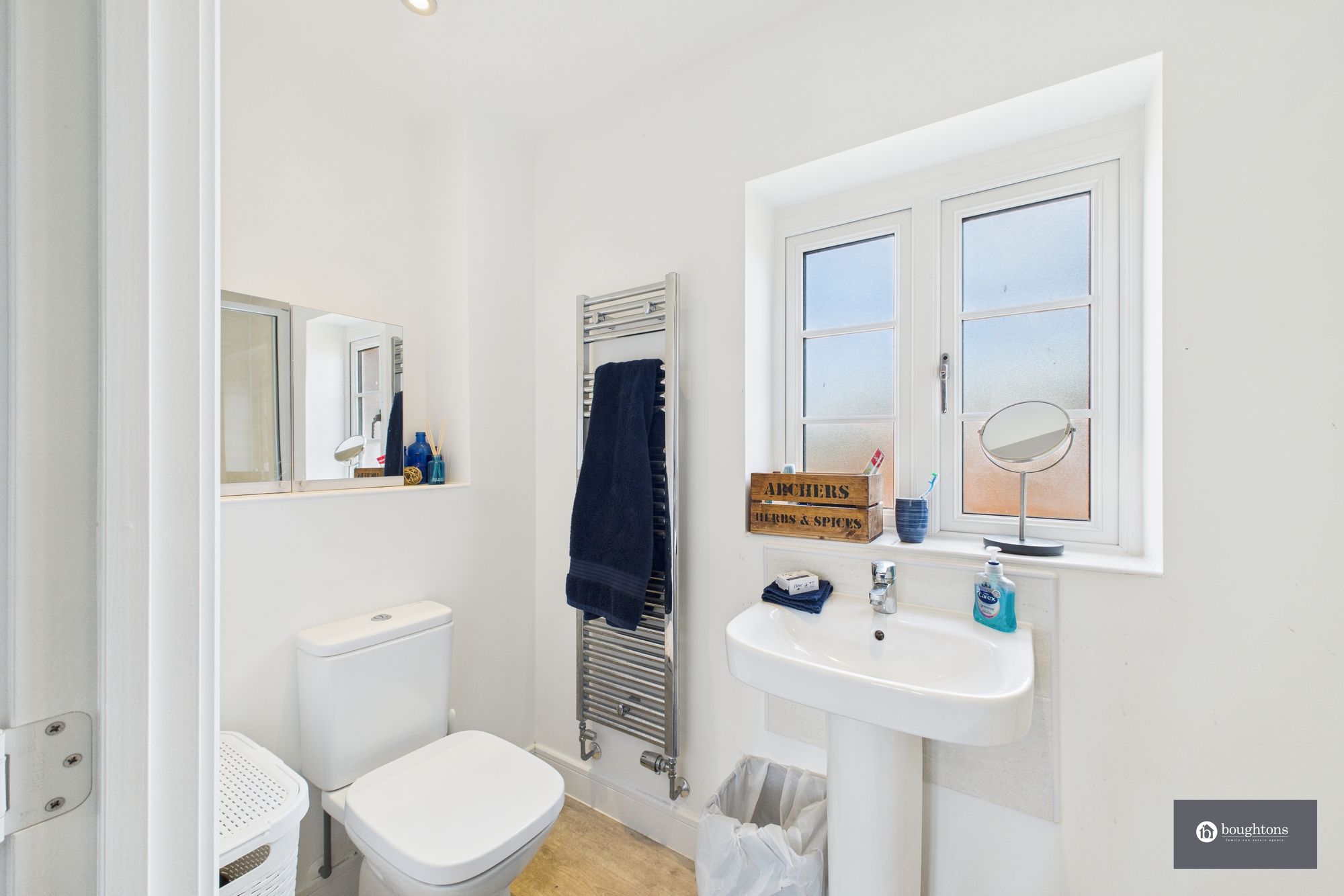 3 bed semi-detached house for sale in Marne Way, Brackley, NN13  - Property Image 13