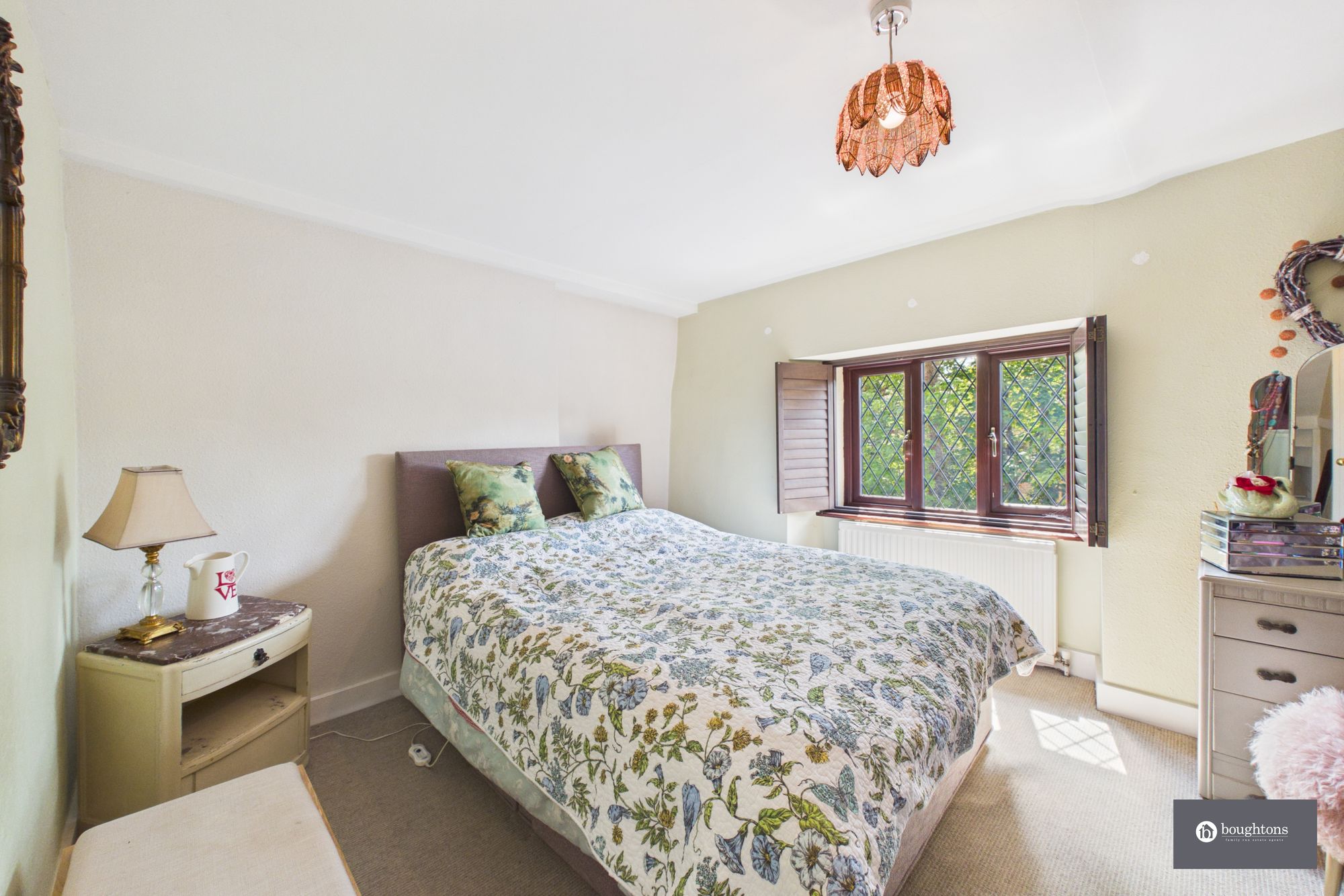 5 bed semi-detached house for sale in West Street, Buckingham, MK18  - Property Image 12