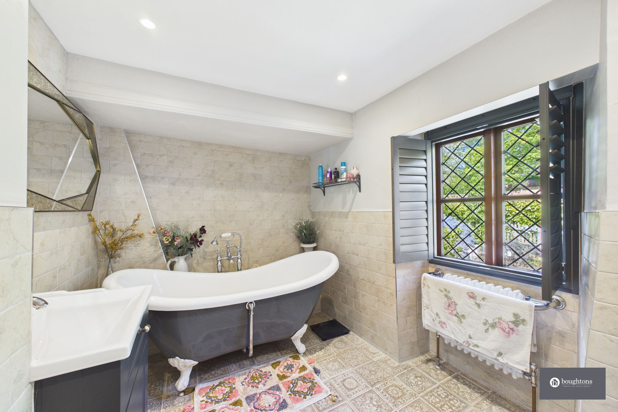 5 bed semi-detached house for sale in West Street, Buckingham, MK18  - Property Image 14
