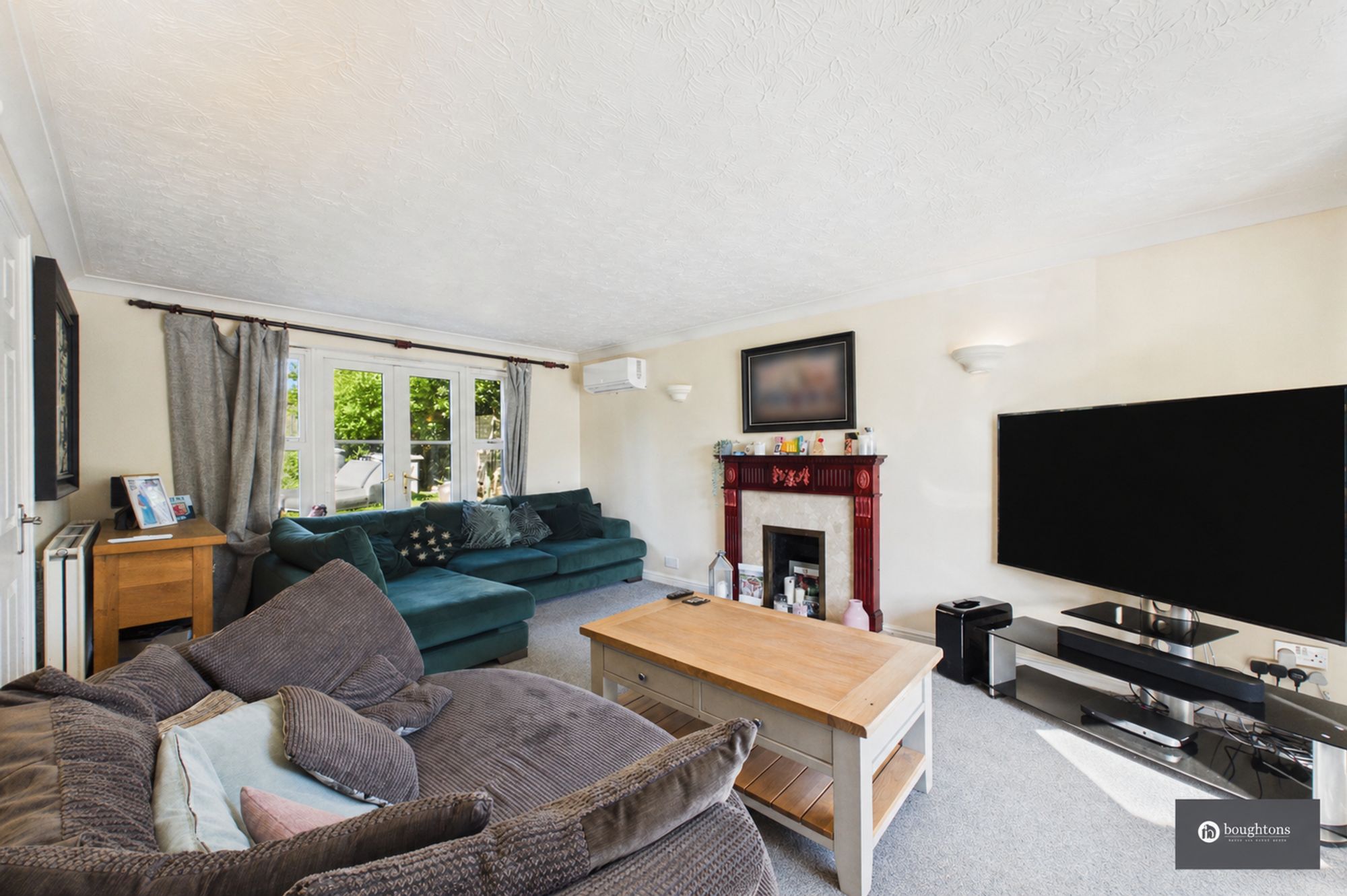4 bed detached house for sale in Swift Way, Brackley, NN13  - Property Image 3
